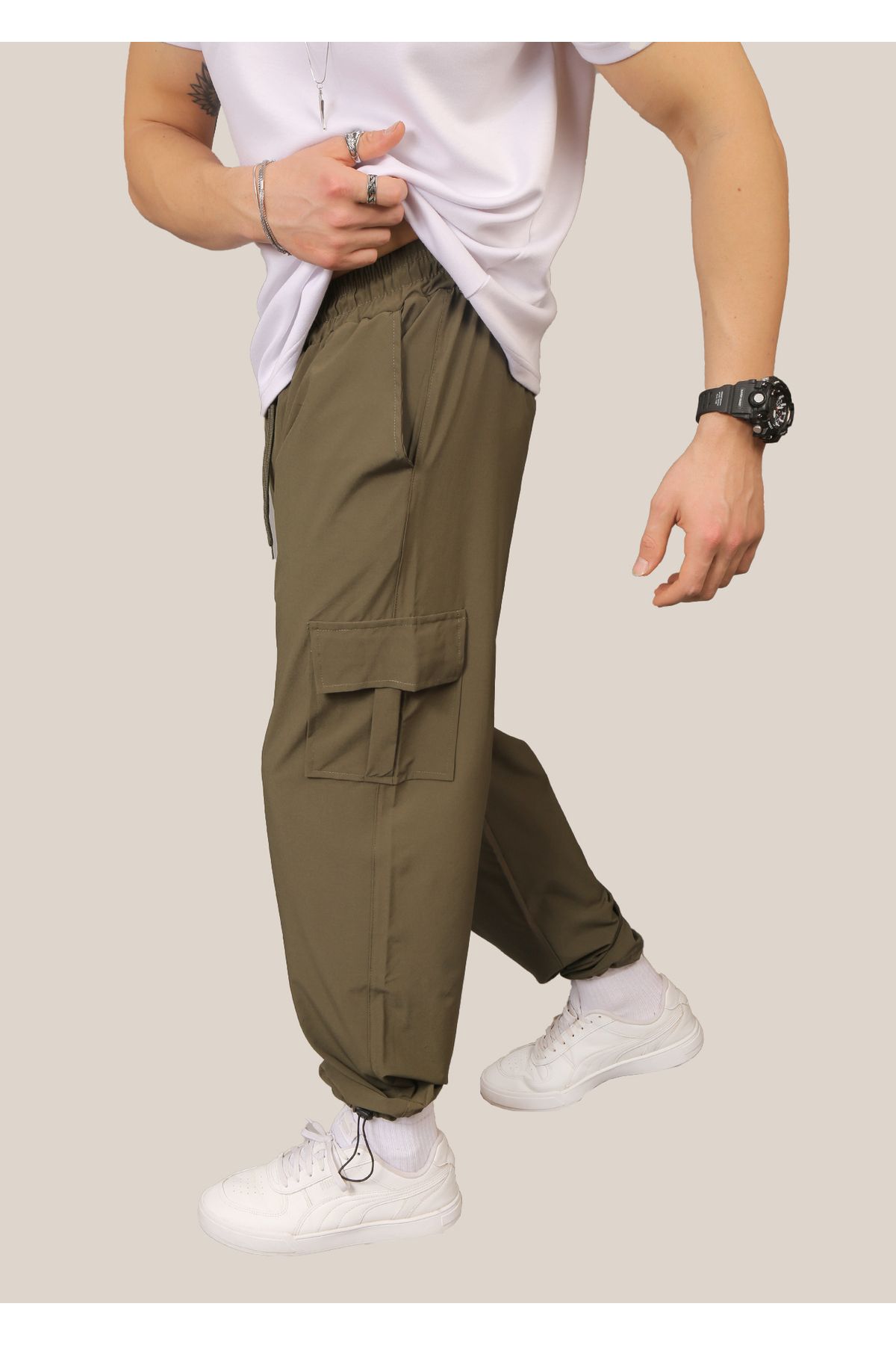 INFLUYENTE-Ανδρικό χακί Lycra Baggy Cut Cargo Καλοκαιρινό Φούτερ με Ρυθμιζόμενο Πόδι με Τσέπες 2