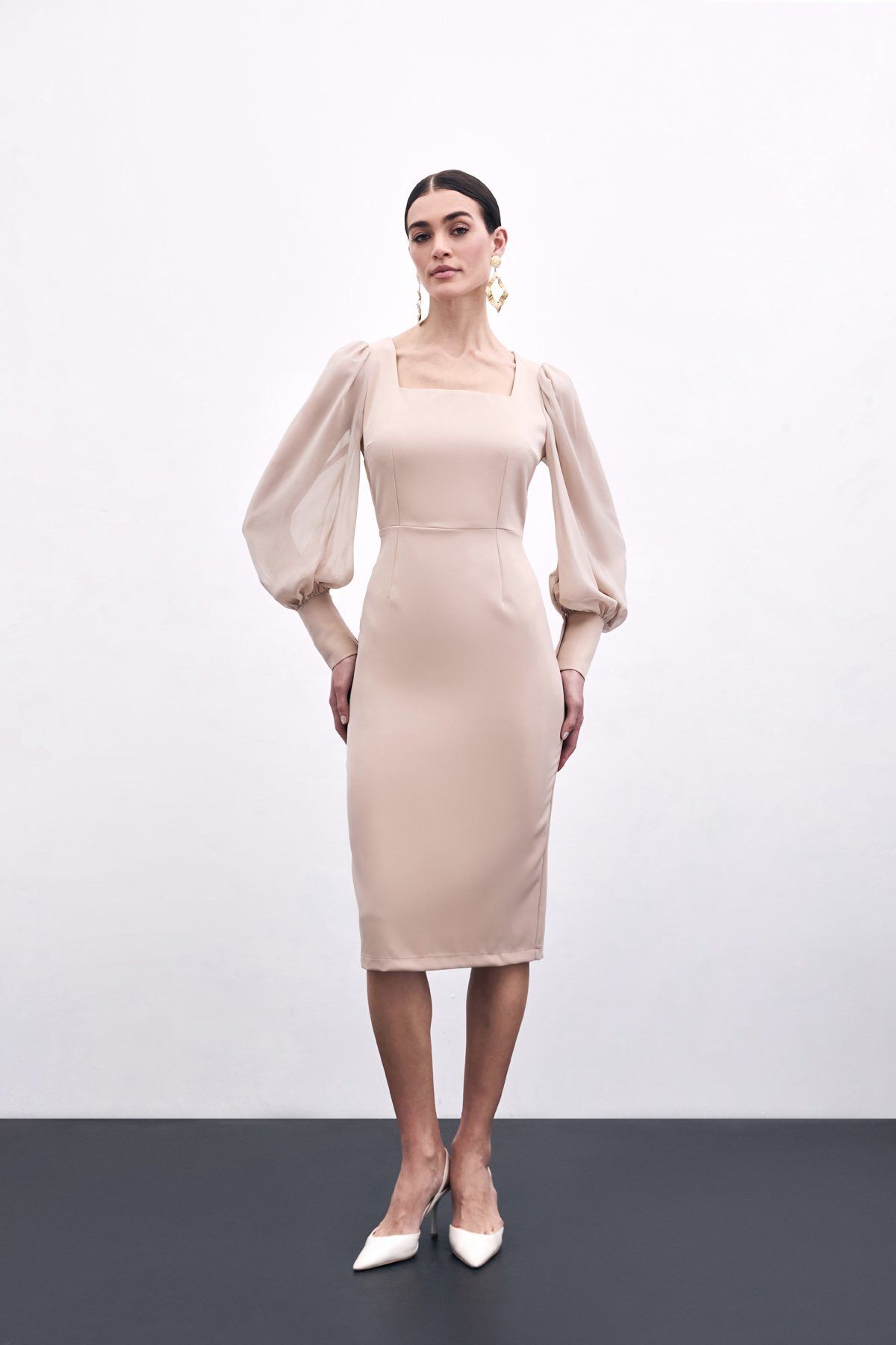 Sateen-Chiffon Sleeve Crepe Dress - Beige 1