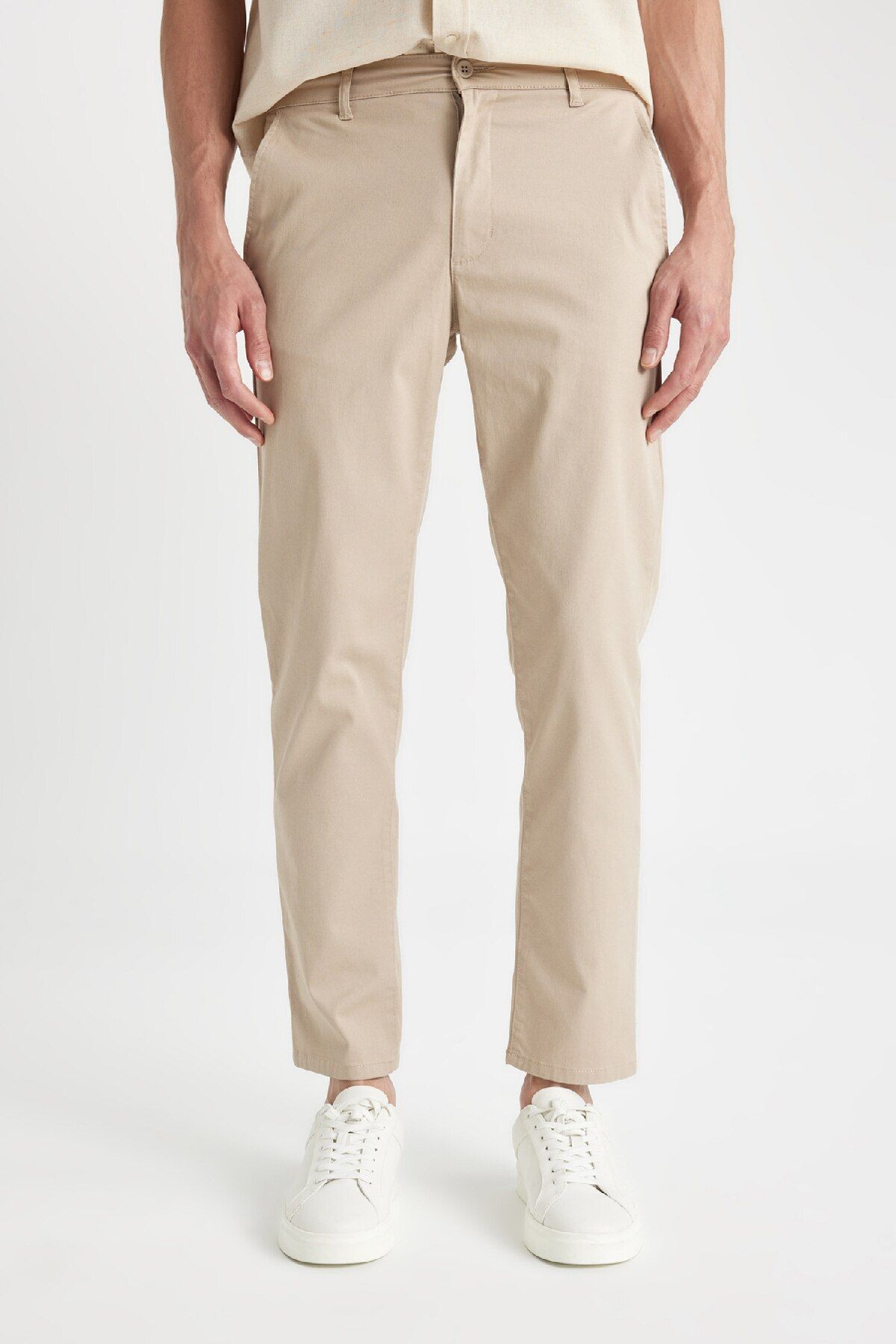 DeFacto-Regular Fit Regular Cut Summer Twill Chino Canvas Trousers with Pockets Straight Leg D1779Ax24Sp 4
