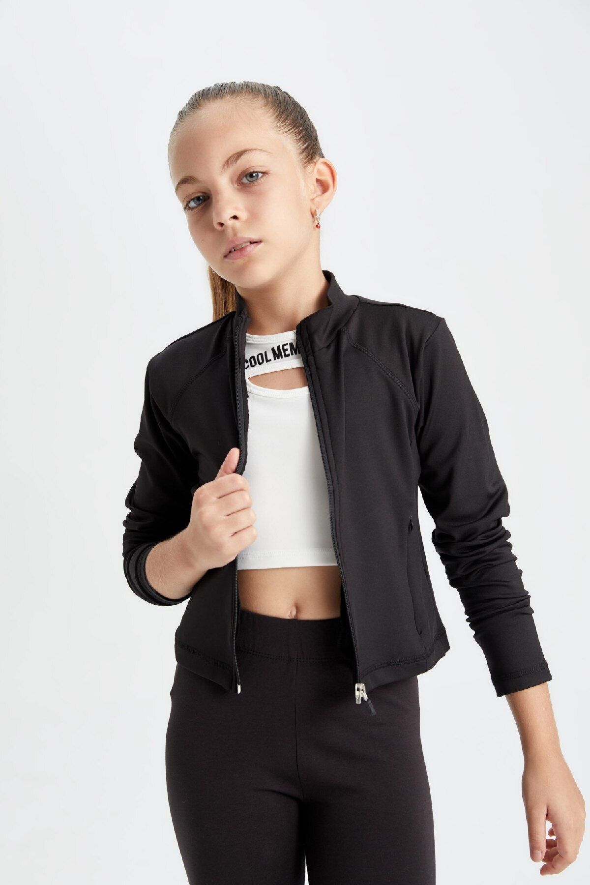 DeFacto-Schwarzer Basic-Cardigan mit Reißverschlusstaschen und Stehkragen für Mädchen D2758a824au 4