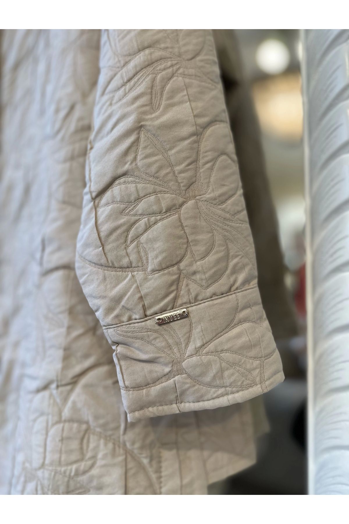 Invee-Invee 6827 Patterned Quilted Jacket - Cream 4