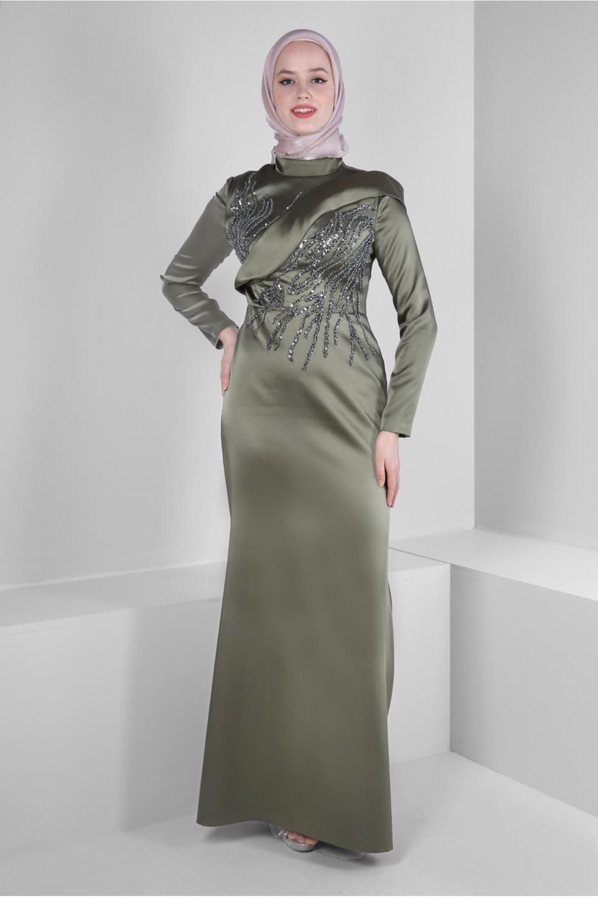 لباس شب ساتن دوزی شده پولک دوزی 50361 Alvina