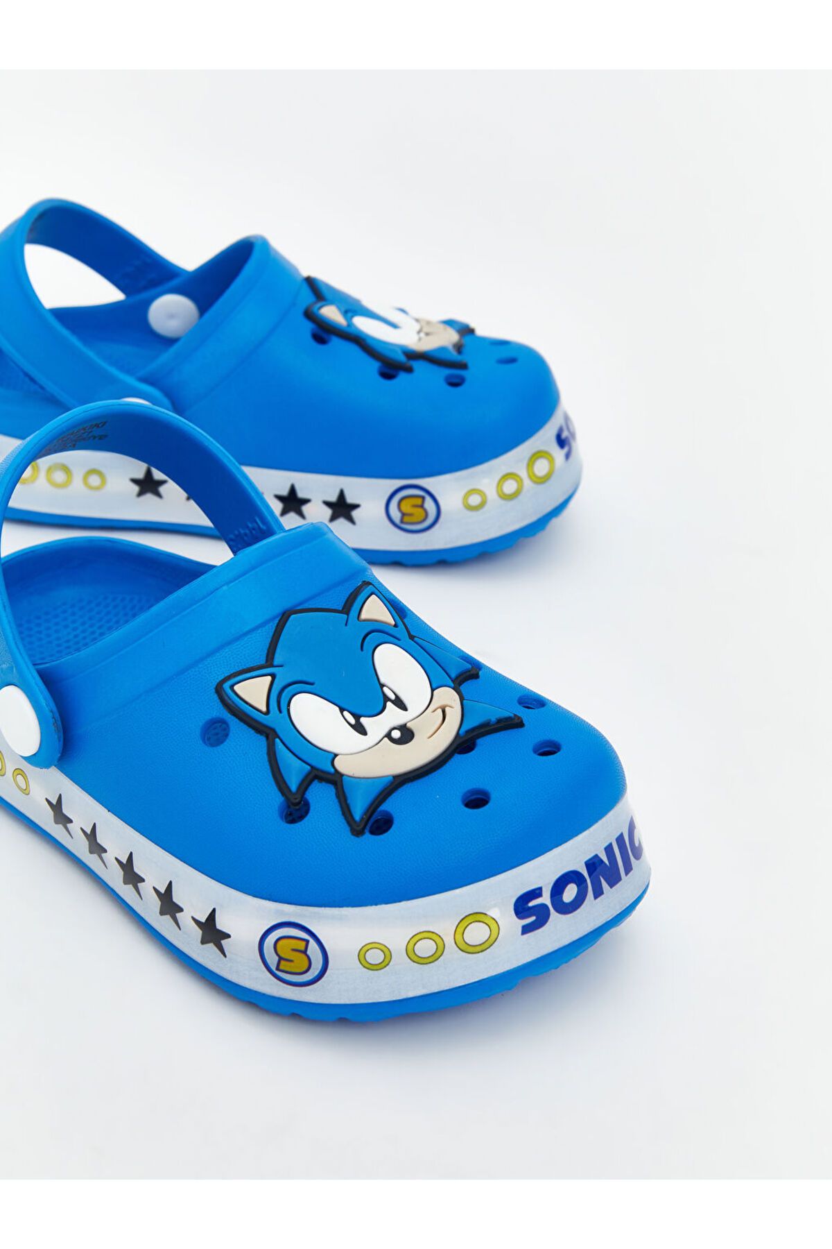 Sonic Shoes 👟 40-80% off! | Step into Speed and Style Sonic Shoes 👟 40-80% off! | Step into Speed and Style