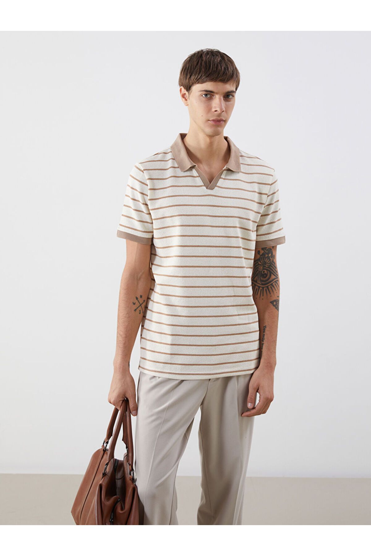 LC Waikiki Polo Yaka Çizgili Erkek Tişört