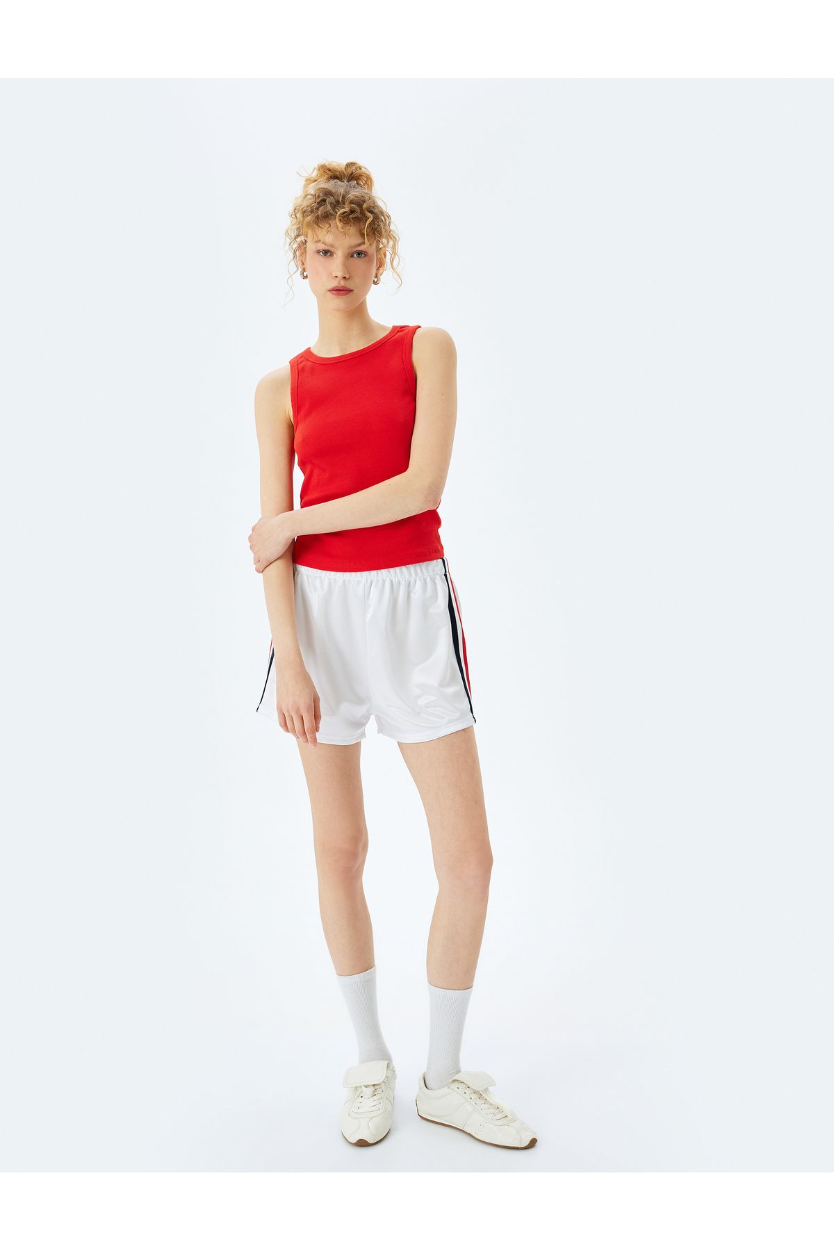 Koton Yeni Sezon Bisiklet Yaka Kolsuz Slim Fit Basic Kadın Atlet