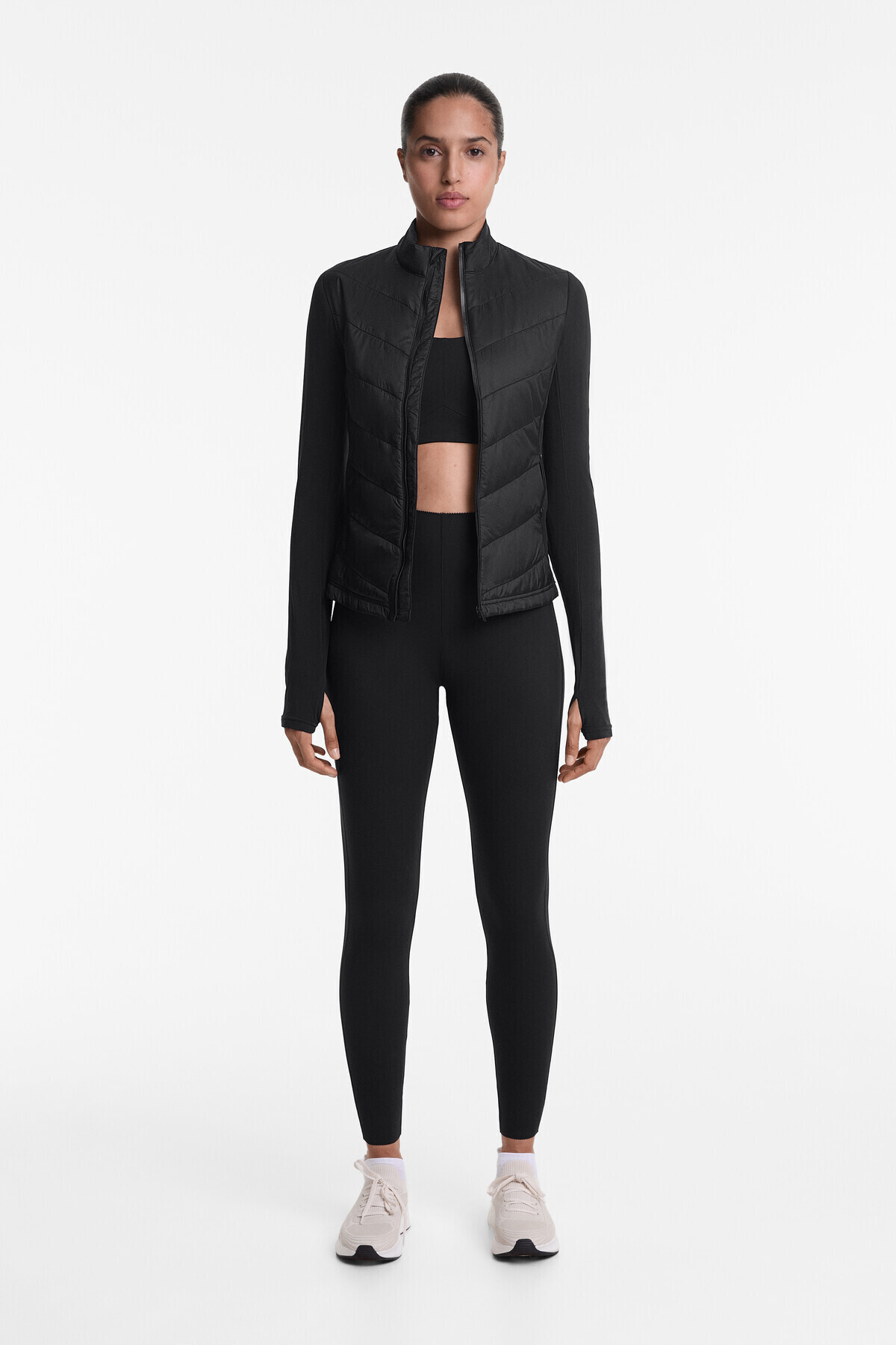 Oysho-Fellex ®   Volcanic Padded Running Jacket 2