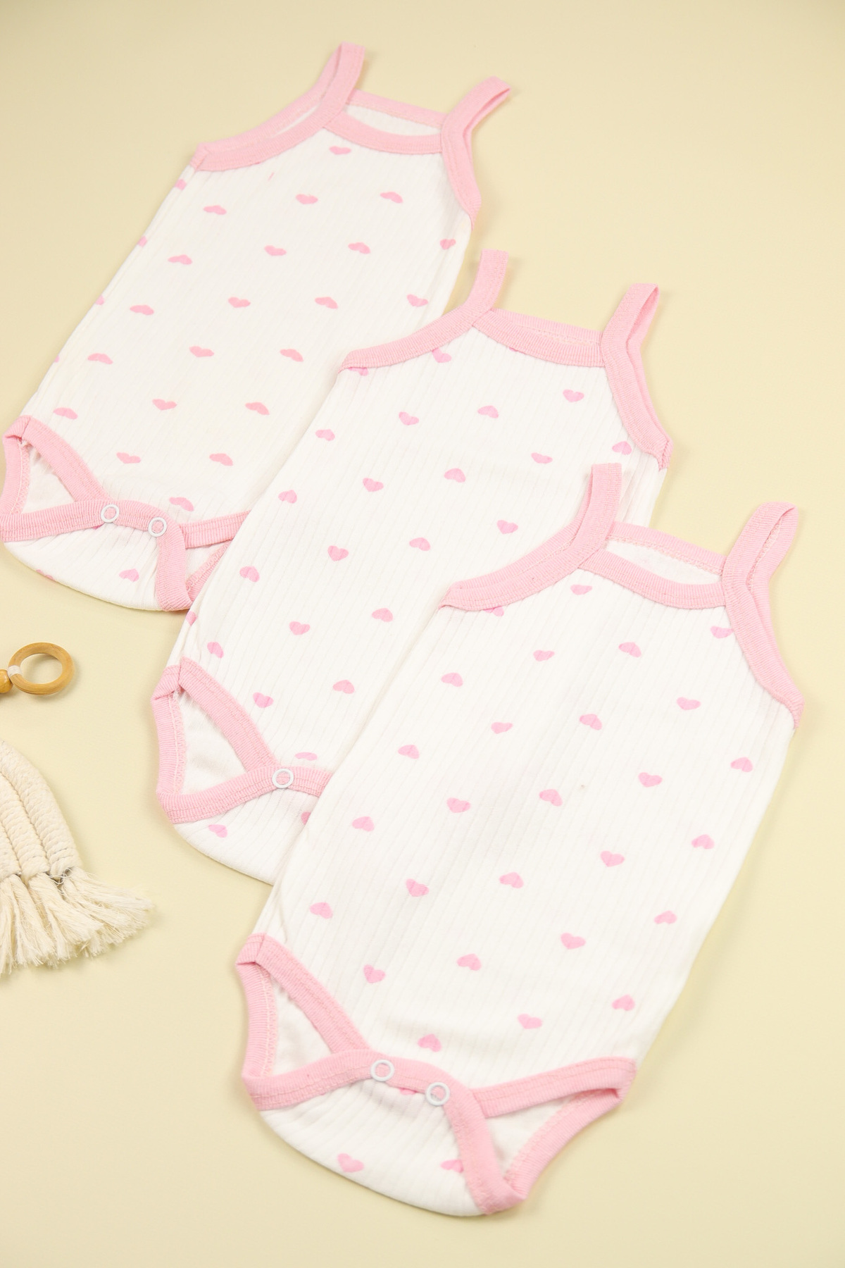 Lindakids Fitilli Kumaş % 100 Pamuk Kalp Desenli İp Askılı Çıtçıtlı 3'lü Kız Bebek Body/Zıbın fotoğrafı 3 (önizleme)