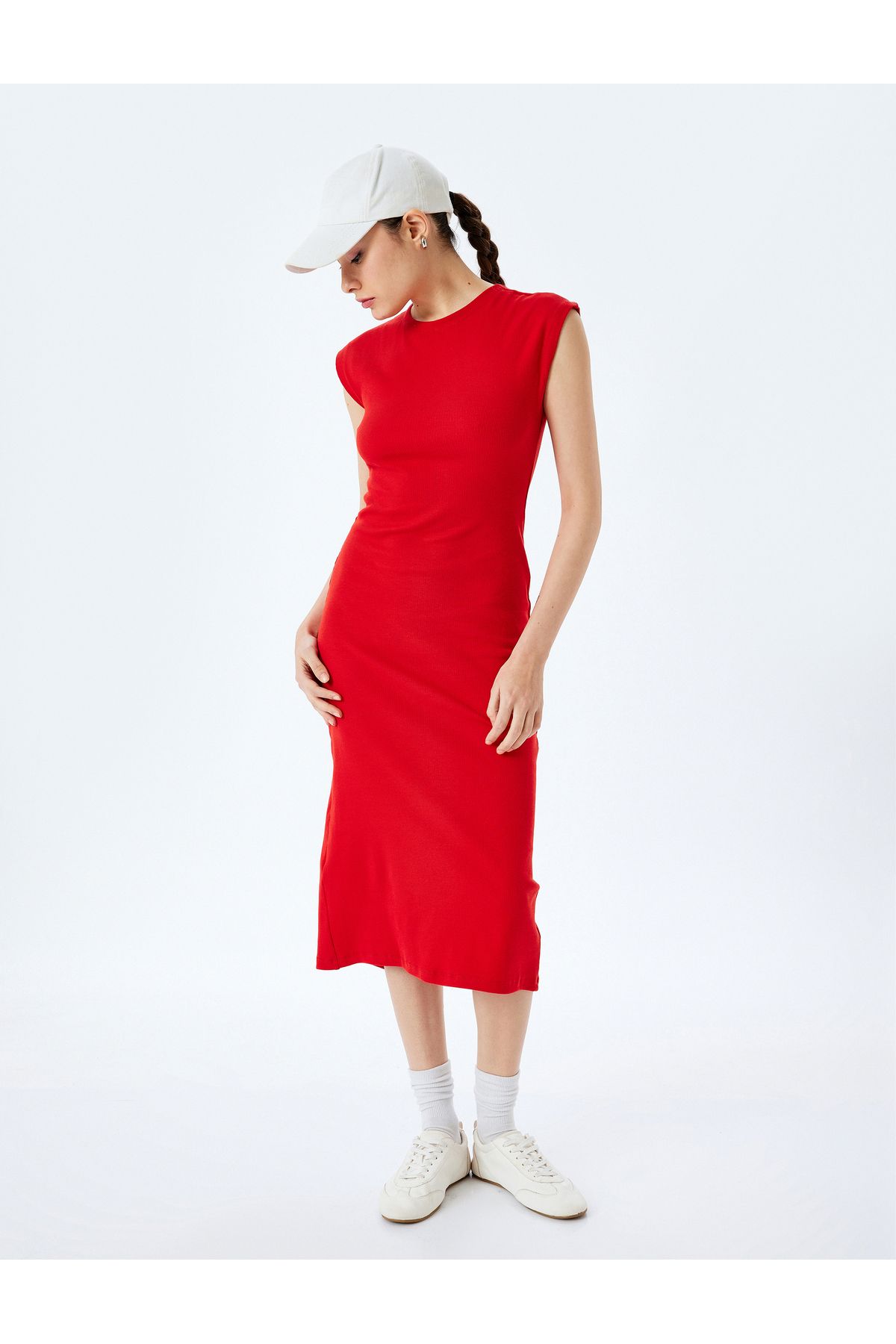 Koton Yeni Sezon Kolsuz Bisiklet Yaka Slim Fit Midi Elbise