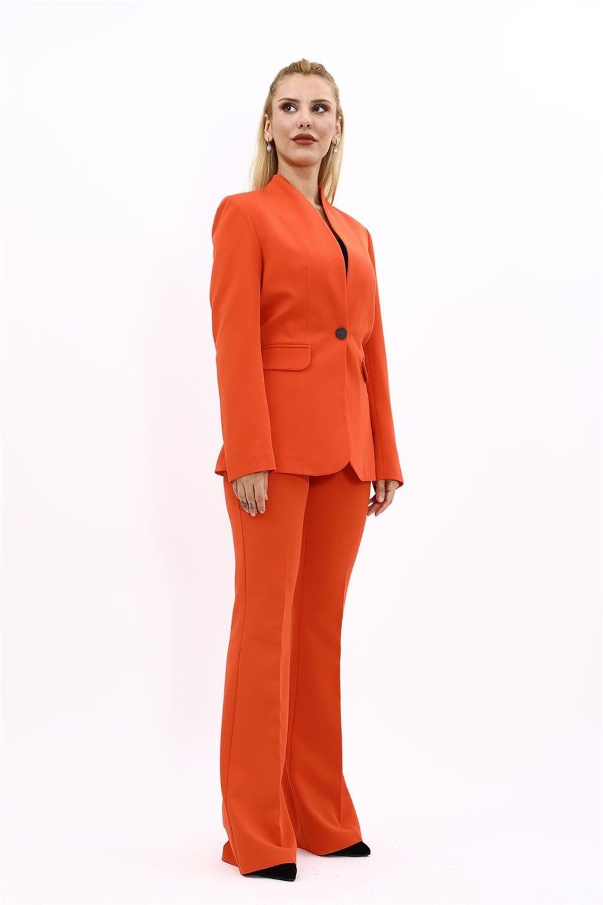 ÖNDER ÖZSOY-Plus Size - Collarless Jacket & Flared Leg Pants Set-Orange 4