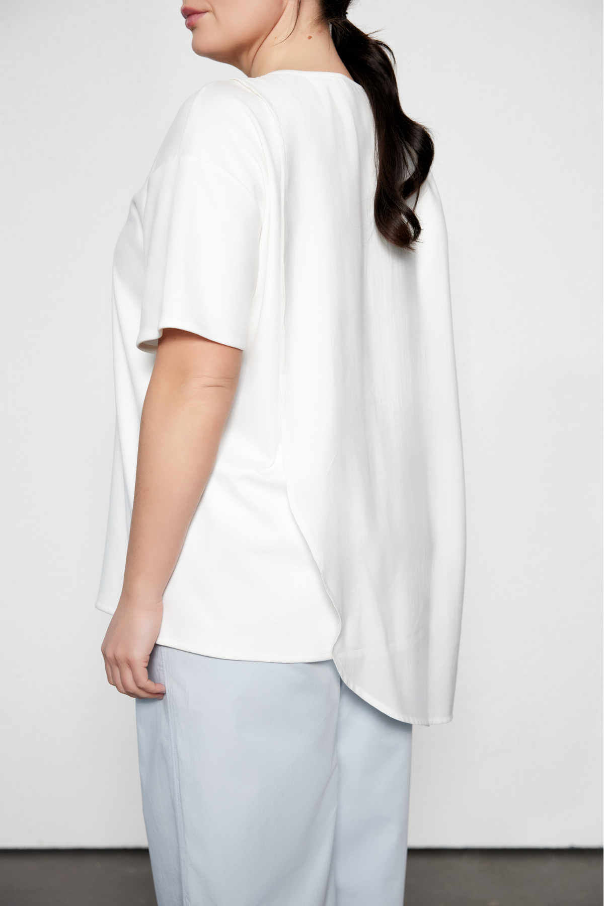 LUOKK-Avalon Large Size Short Sleeve Ecru Blouse 3