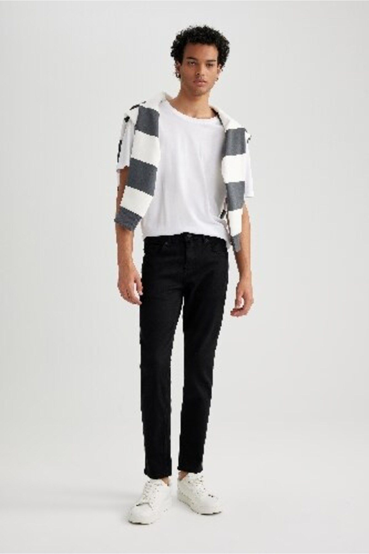 DeFacto-Carlo Skinny Fit Extra Skinny Fit Regular Waist Extra Skinny Leg Jeans Pants R8763az23au 2