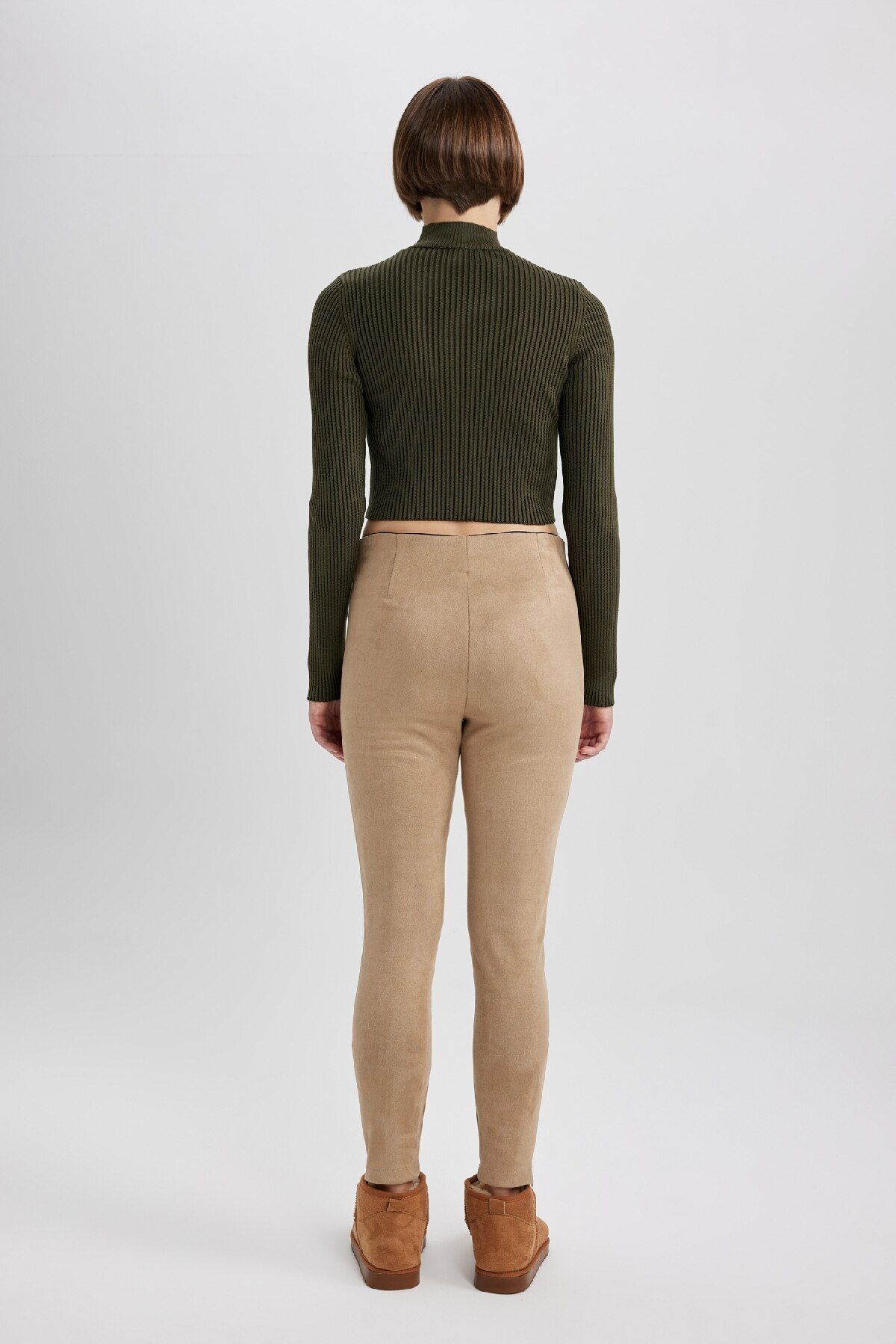 DeFacto-Legginsy z wysokim stanem, proste, zamszowe, długie B7274Ax23Wn 5