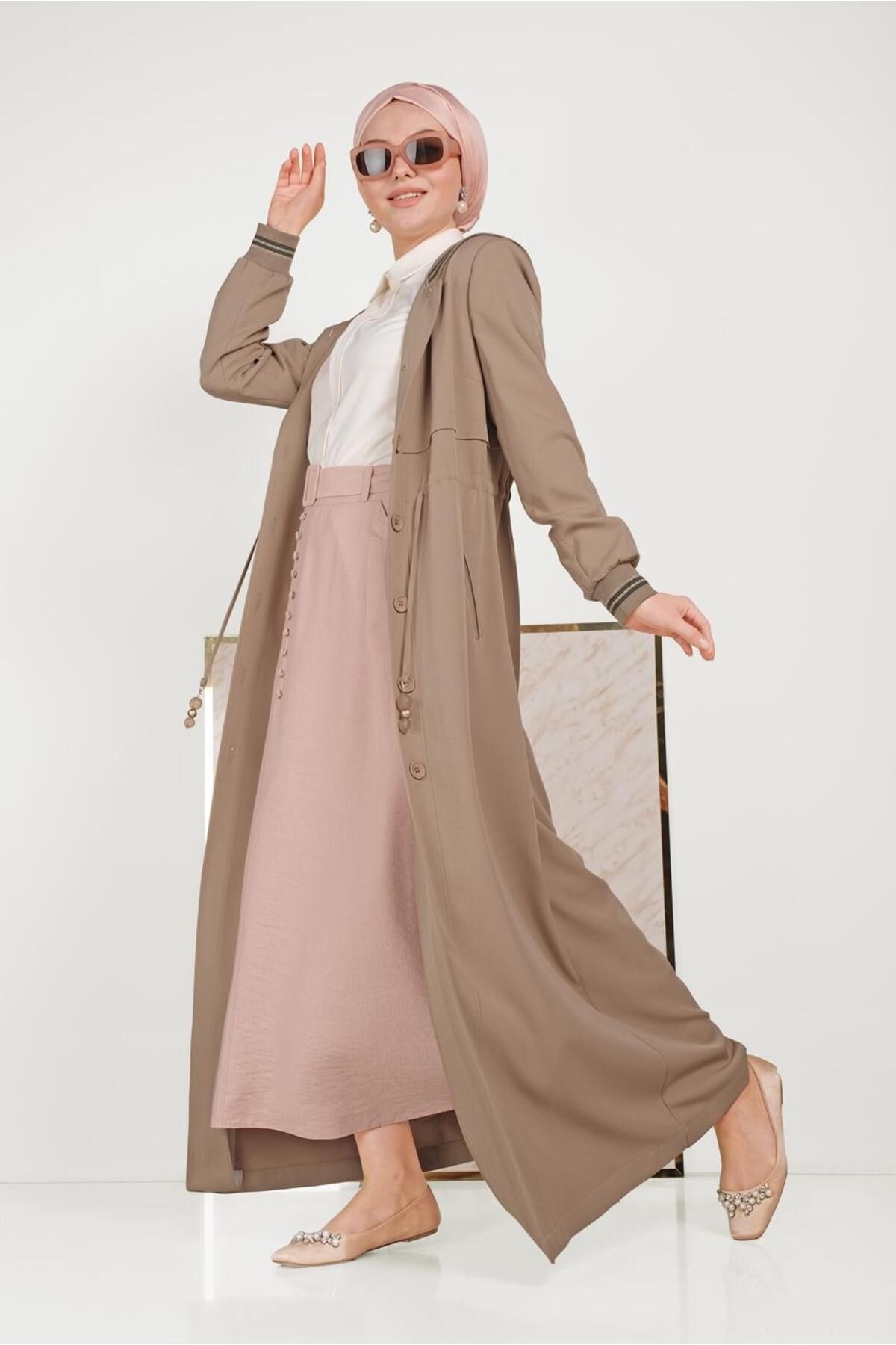 روپوش با جزئیات Strip DETAILED 10170 Alvina