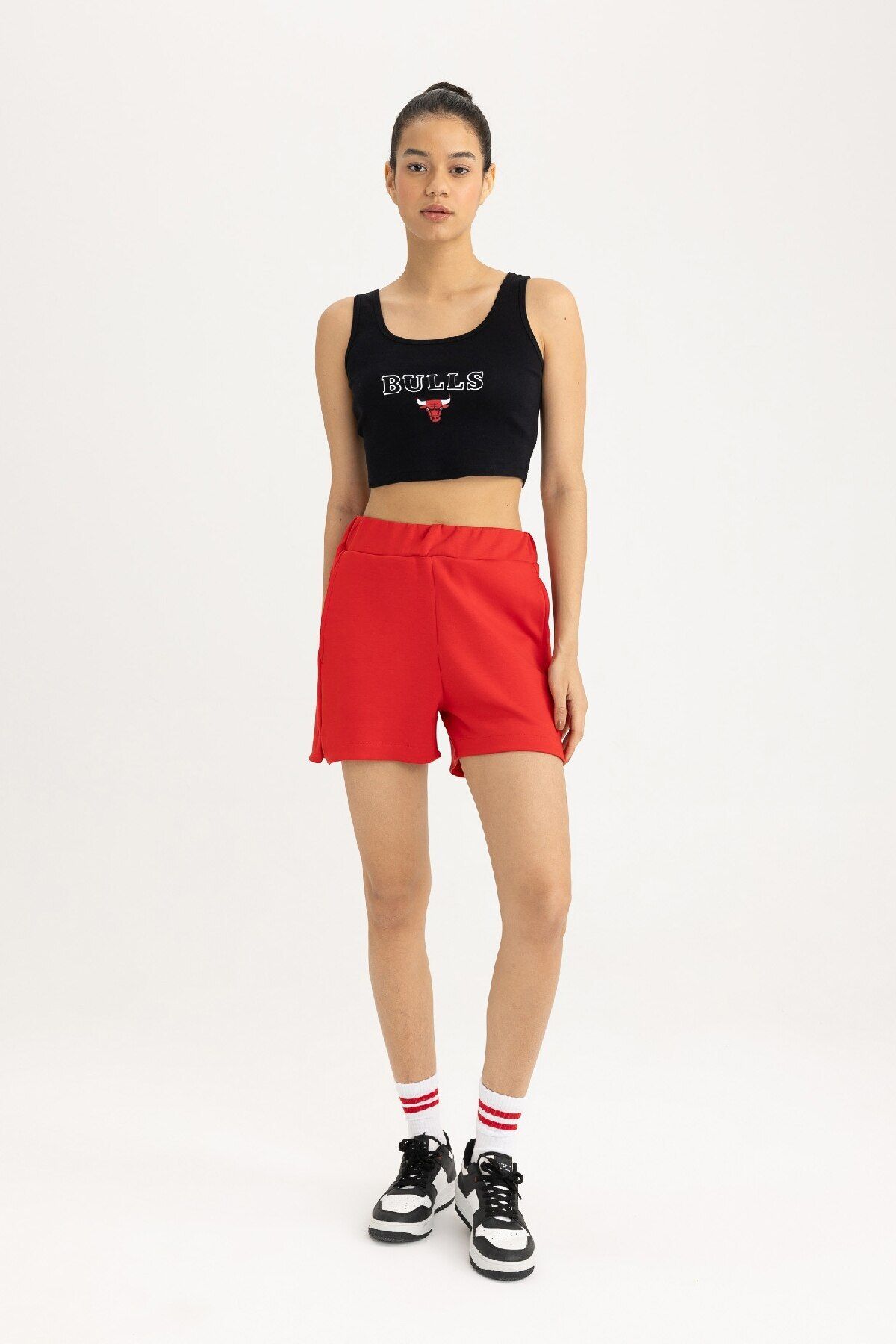 DeFacto-Übergroße Sport-Shorts – breite Passform B8975ax24sm 2