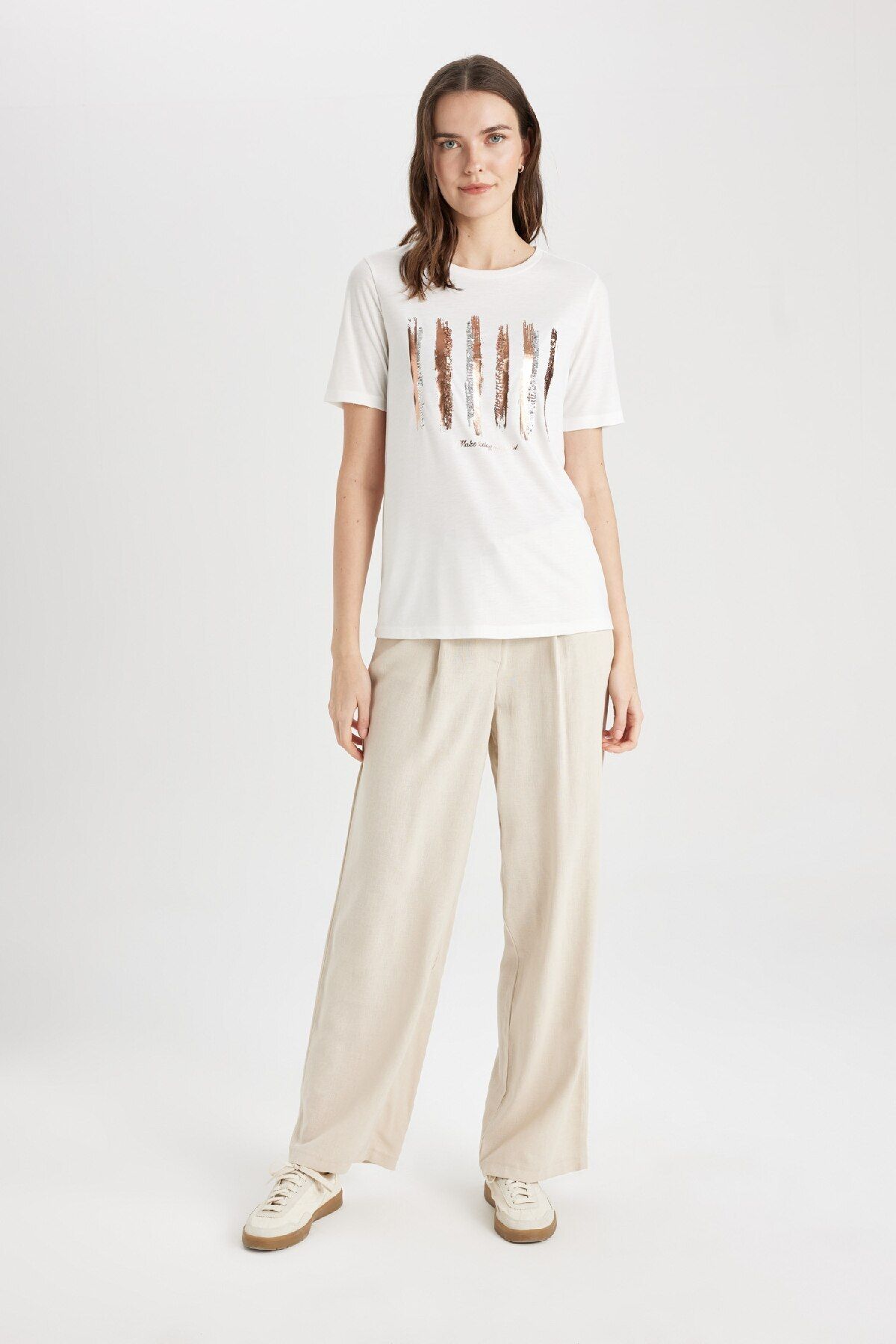 complete the look image