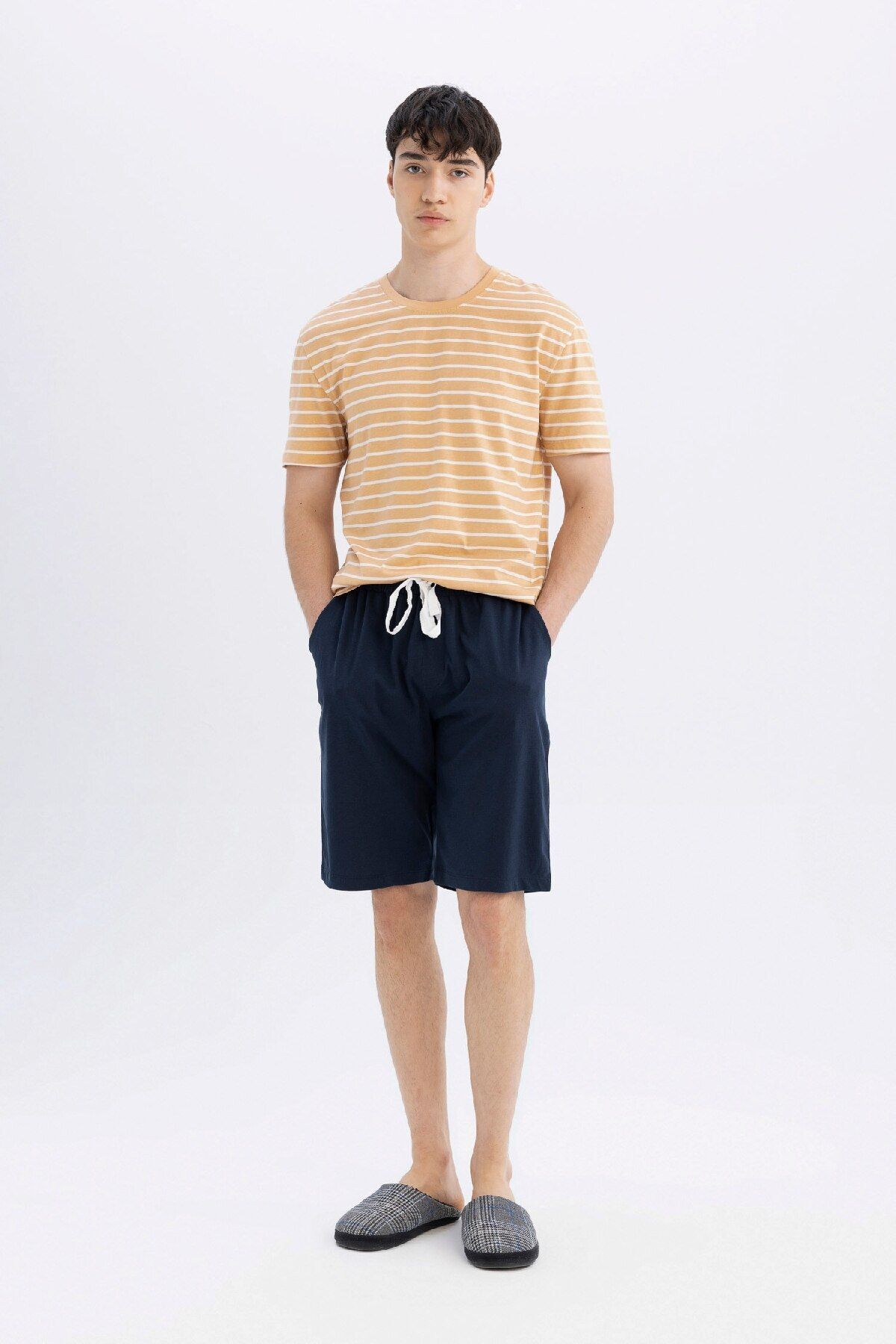 DeFacto-Reguler Length Pajama Set - Short Sleeve Top with Stripe Border and Lace-Up Shorts 2