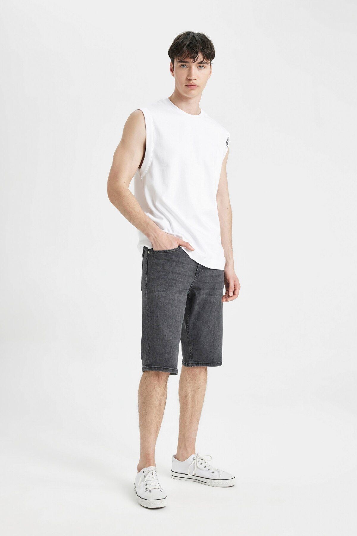DeFacto-Regular Fit Jean Bermuda Shorts A4804Ax24Sm 2