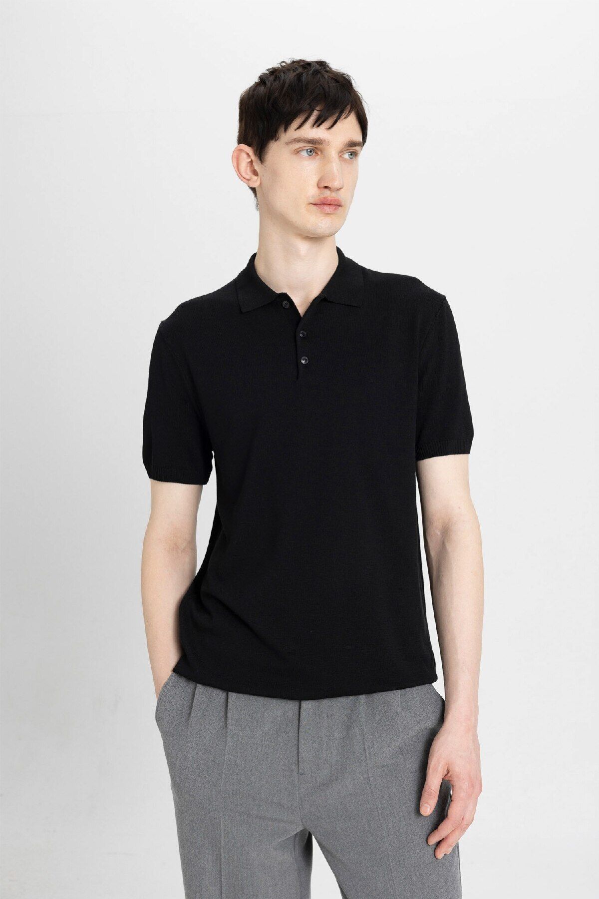 DeFacto-Slim Fit Kurzarm-Strick-Polo-T-Shirt Y5369az24sm 3