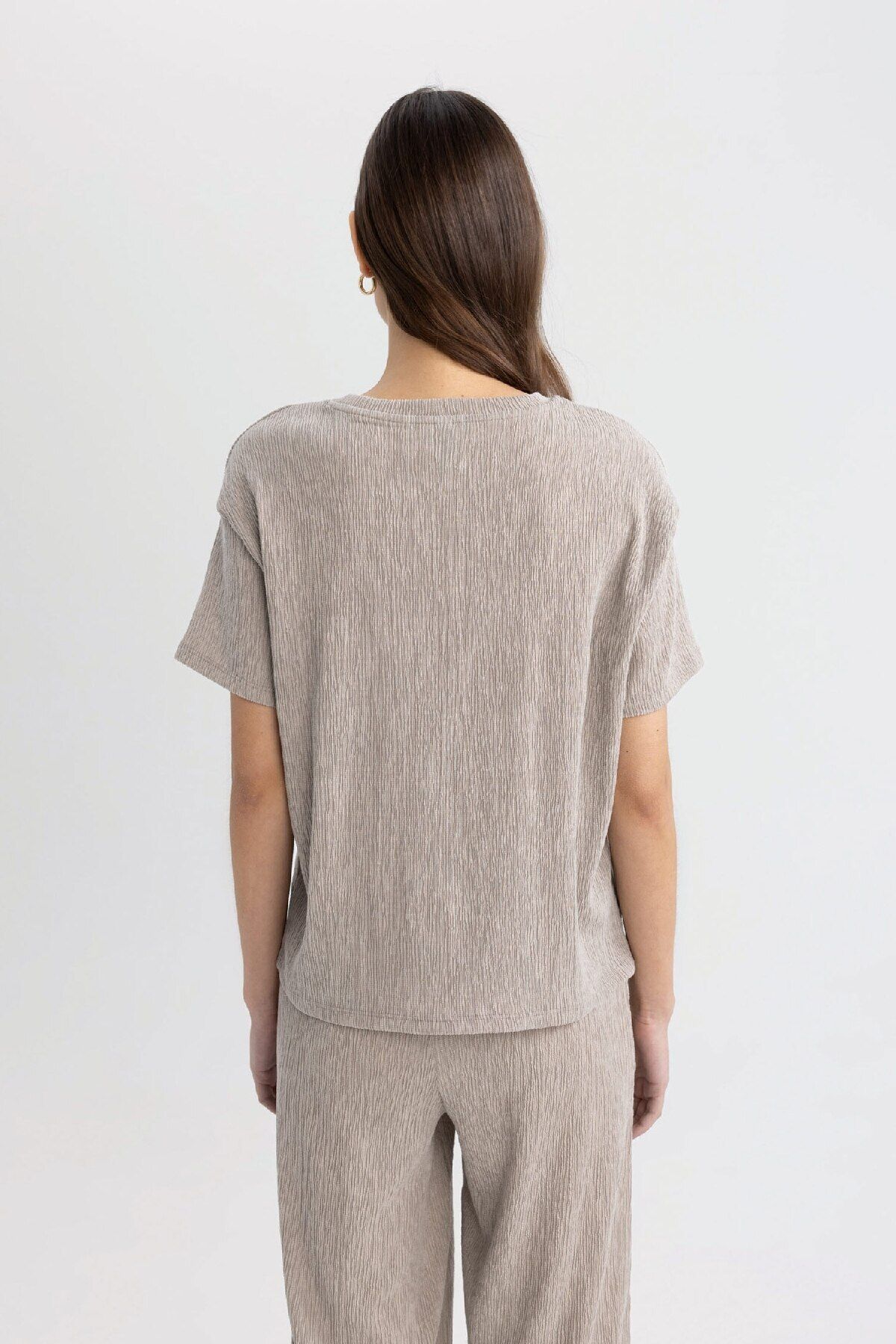DeFacto-Bequem geschnittenes Rundhals-Wickel-Kurz-T-Shirt C3843ax24sp 6