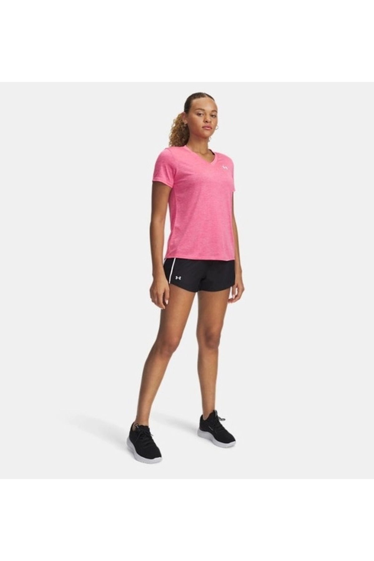 Under Armour-Pantaloni scurți Tech Play Up pentru femei alb-negru 1389882 -002 3