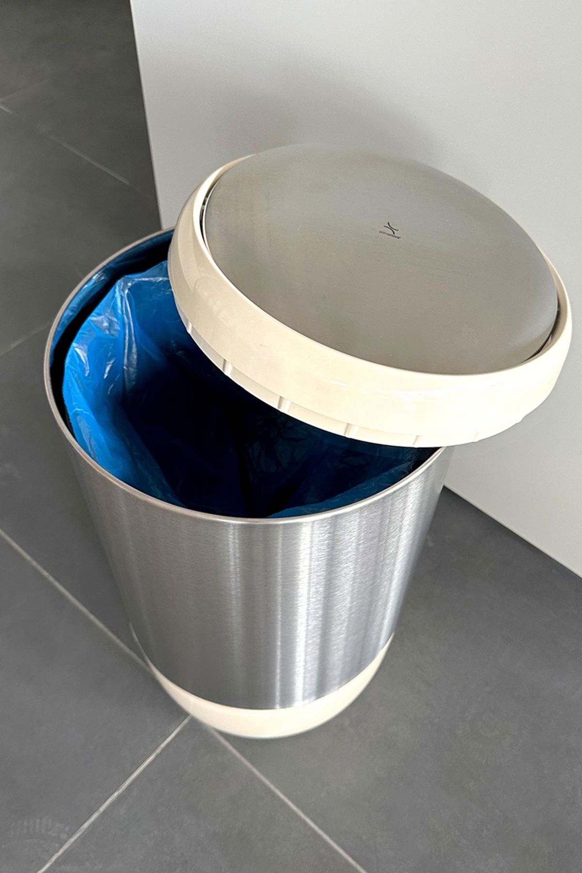 Prima Nova-20 Lt Likable Bathroom Kitchen Office Trash Can with Inner Bucket 3