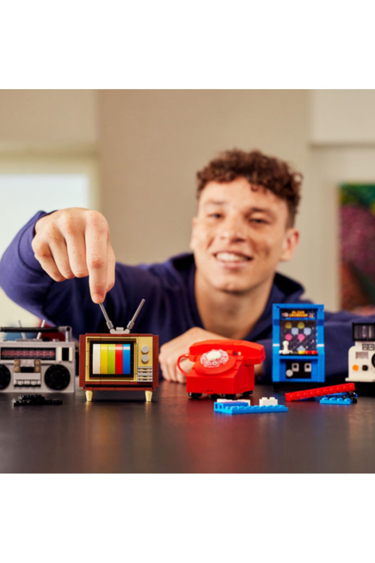 Zuru-Retro Television, Computer, Arcade Machine, Radio, Poloraid, Telephone Construction Set 3