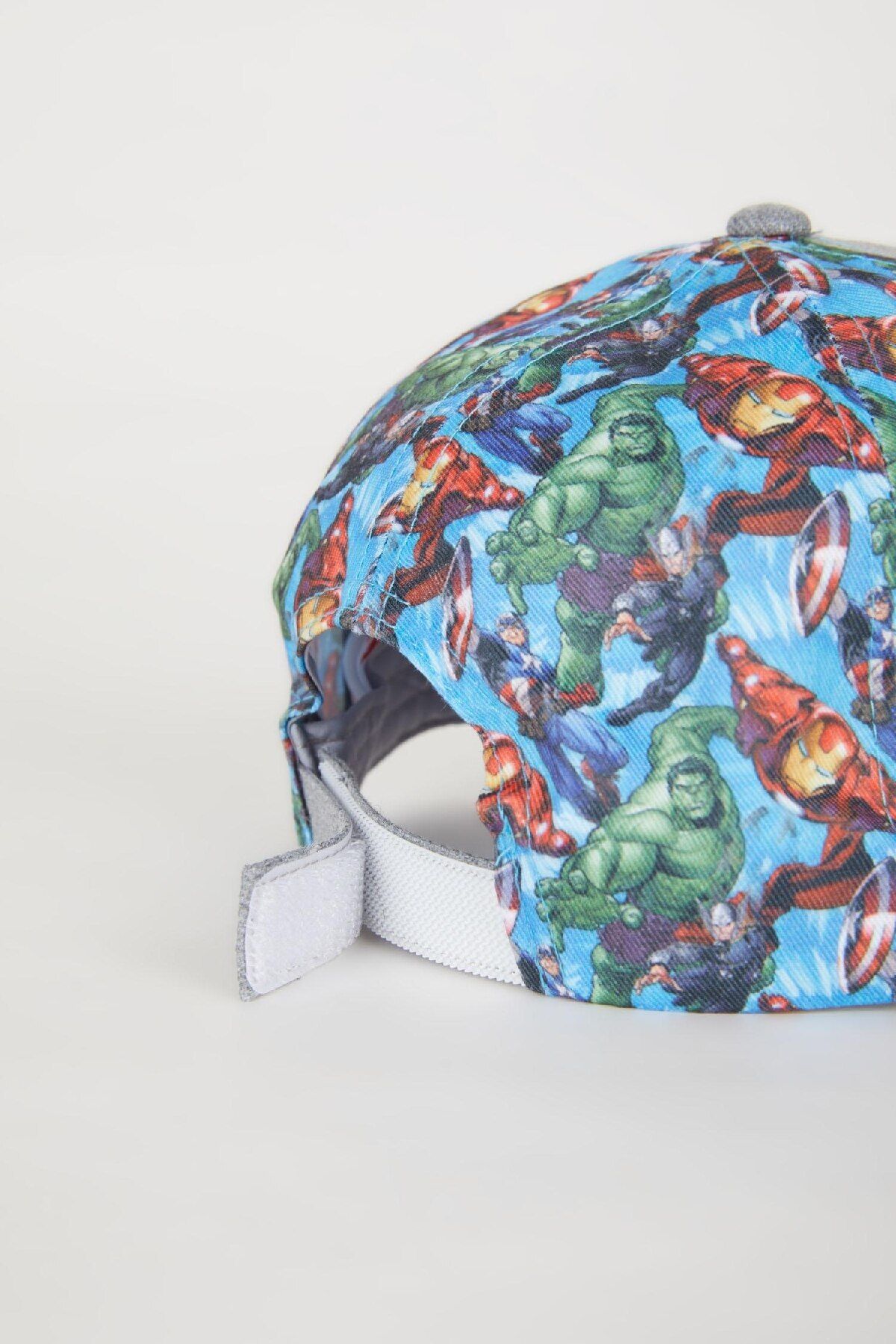 DeFacto-Şapcă de baschet Marvel Avengers pentru băieţi - C0546a824sm 6