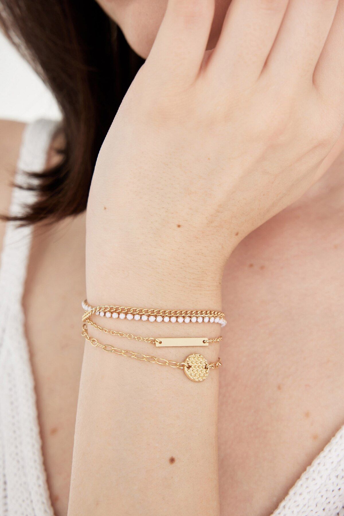 DeFacto-Goldfarbenes 4-teiliges Damenarmband-Set – C8136axns 2