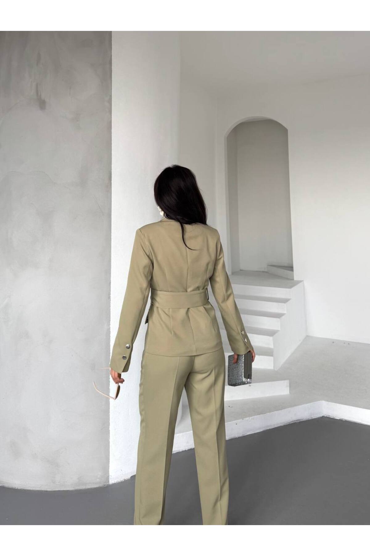 Costume femme veste pantalon kaki taille ajustable double poche - Görsel 4