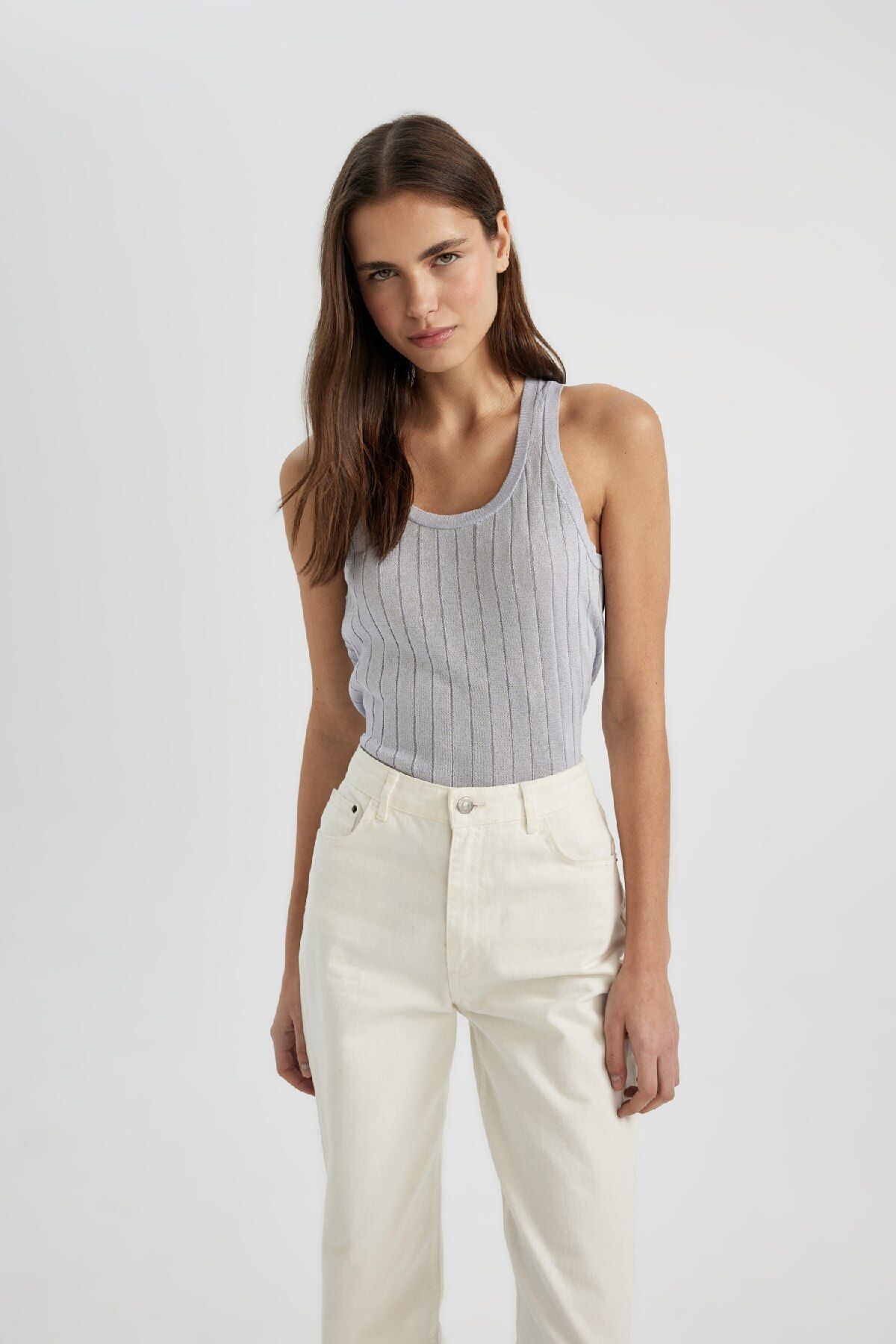 complete the look image