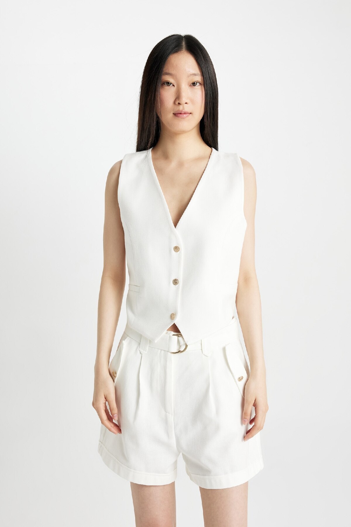 complete the look image
