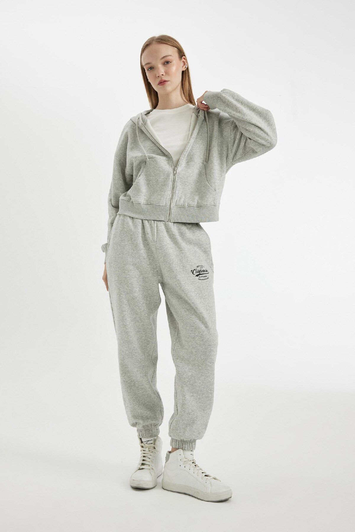 DeFacto-Printed Jogger Sweatpants - Basic with Elastic Waist and Pockets 25K801T01063 6