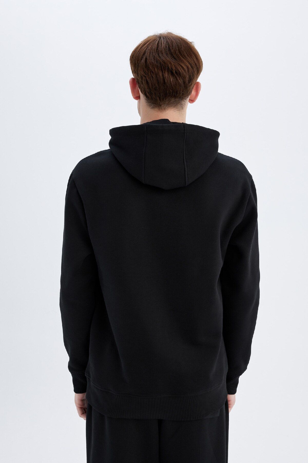 DeFacto-Soft Feather Basic Sweatshirt with Hood - Kangaroo Pocket, Regular Fit X8283Az24Au 8
