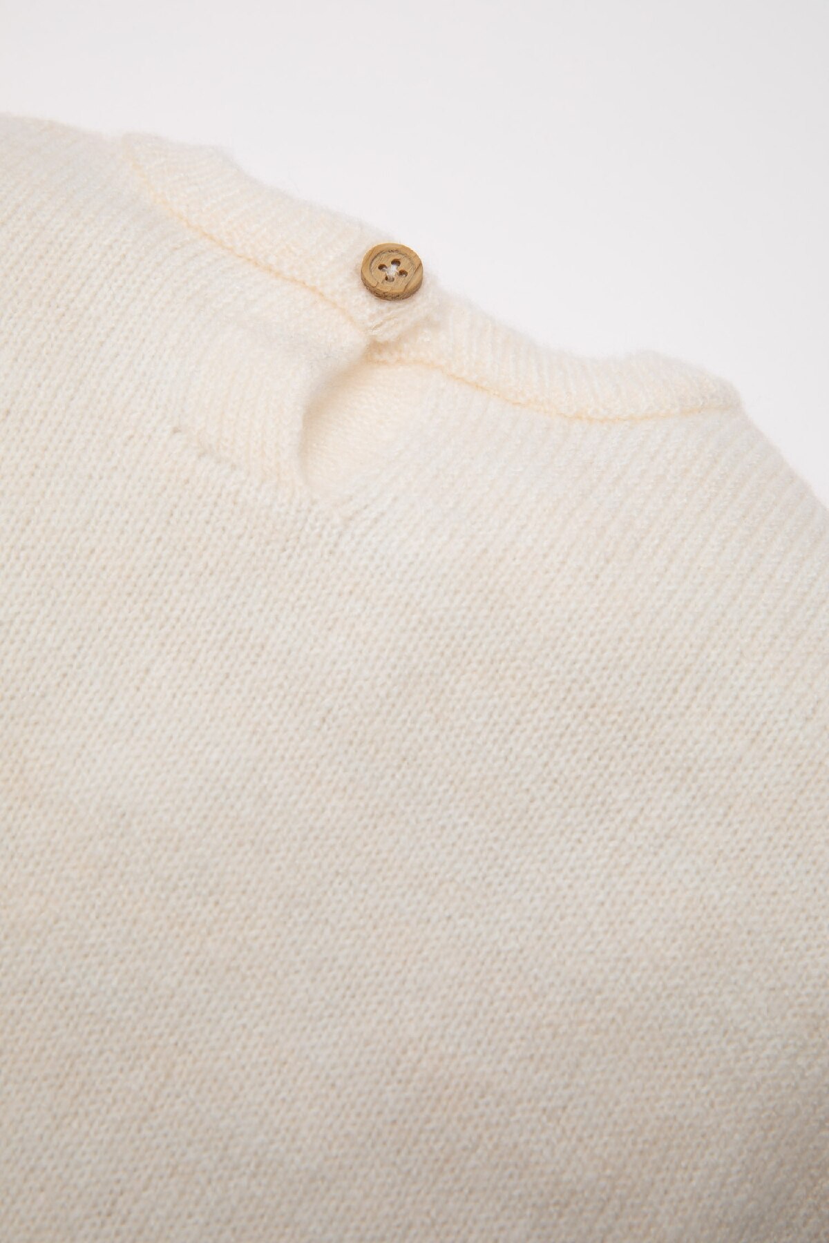 Defacto Kız Bebek Bisiklet Yaka Triko Kazak A4086a524au fotoğrafı 4 (önizleme)