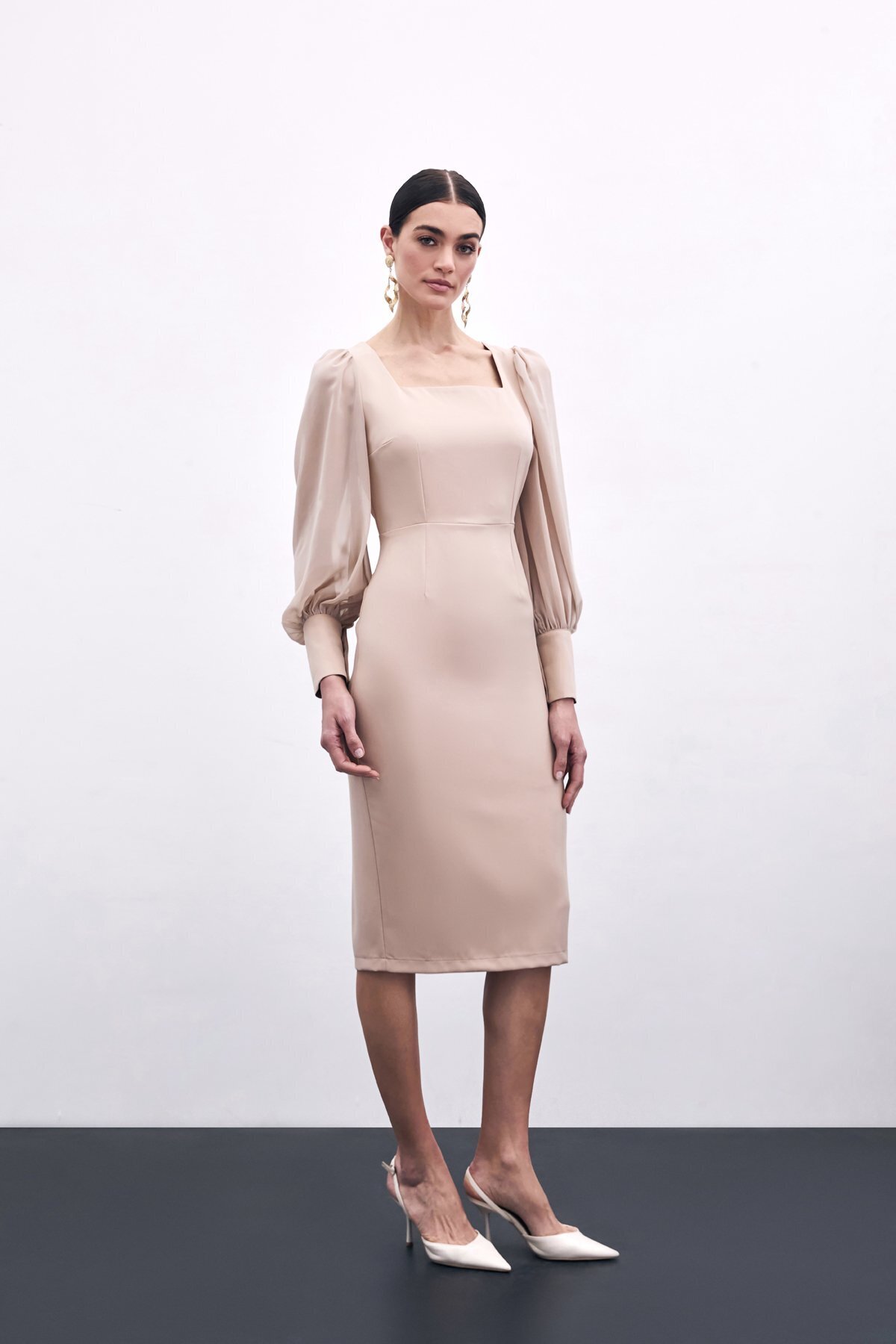 Sateen-Chiffon Sleeve Crepe Dress - Beige 2