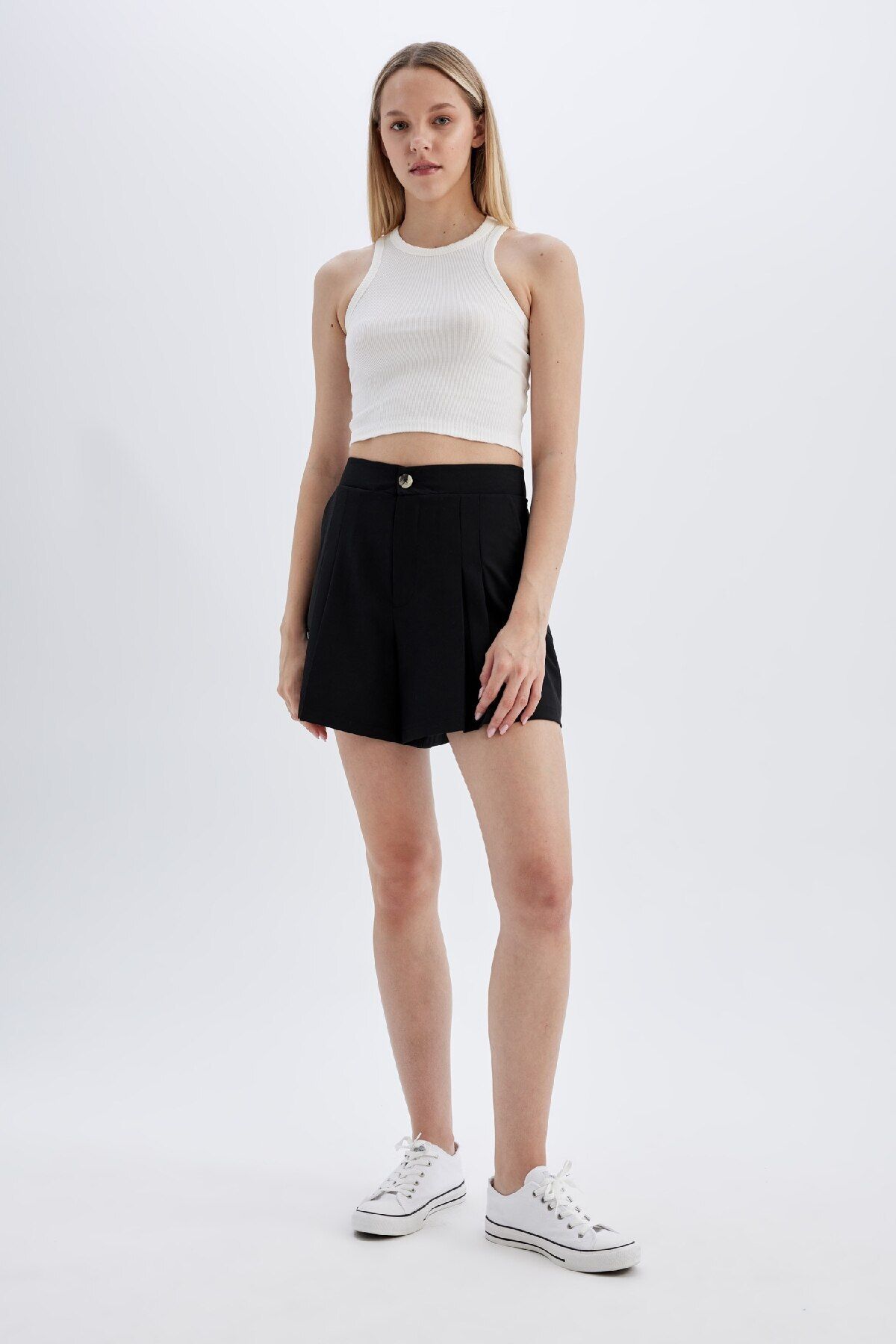 DeFacto-High Waist Pleated Regular Fit Shorts - D0963Ax24Sm 2