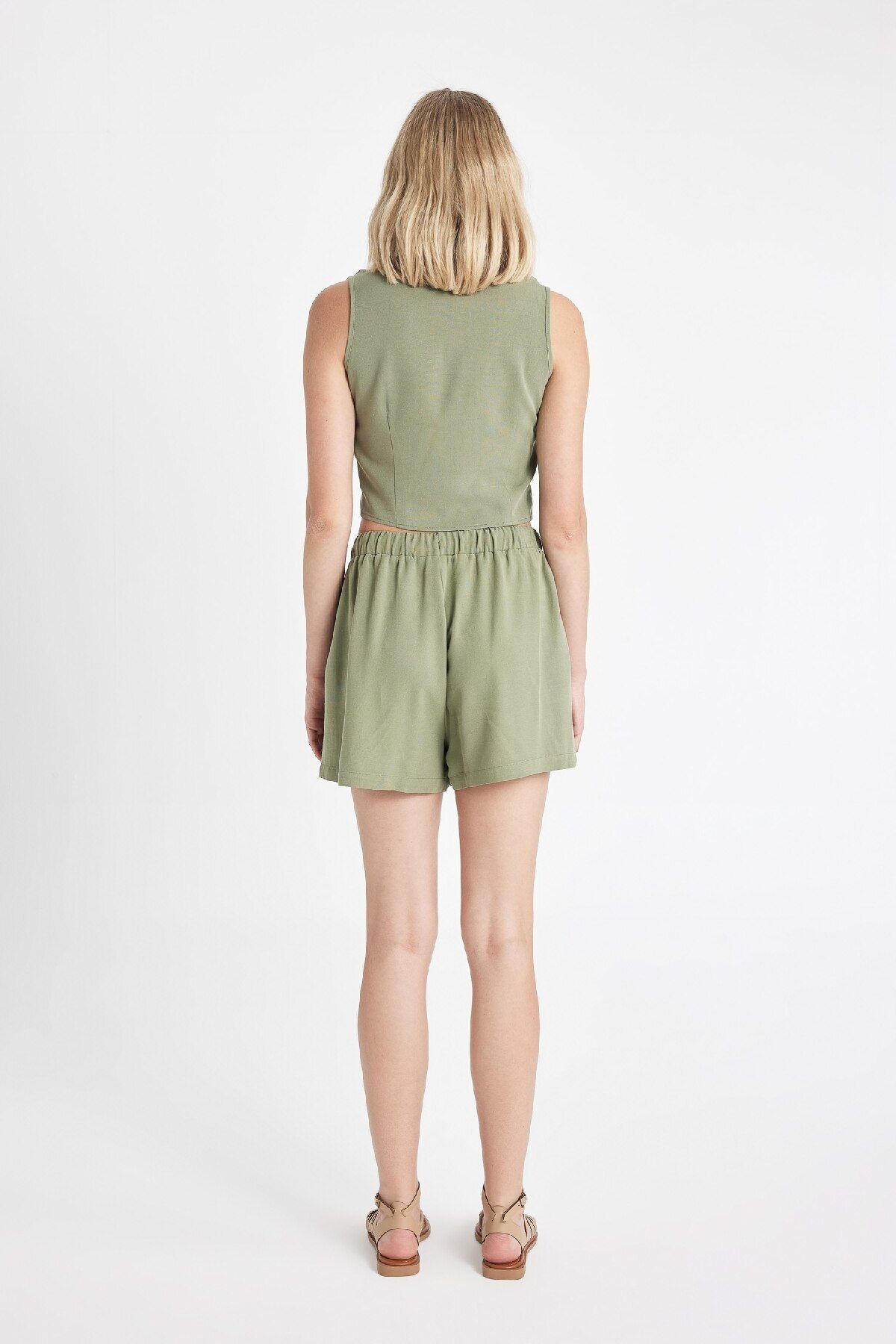 DeFacto-Linen Blended Regular Fit Shorts - D0967AX24HS 6