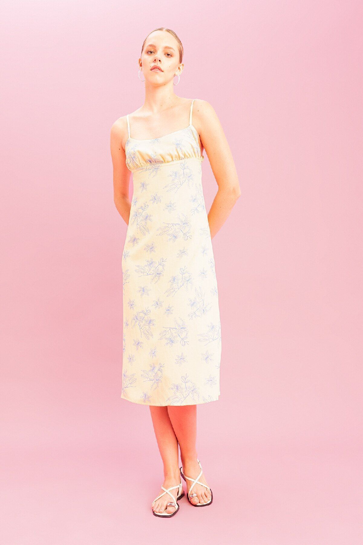 DeFacto-Leinen-Midikleid - Blumenmuster, Riemchen D0353ax24sm 2