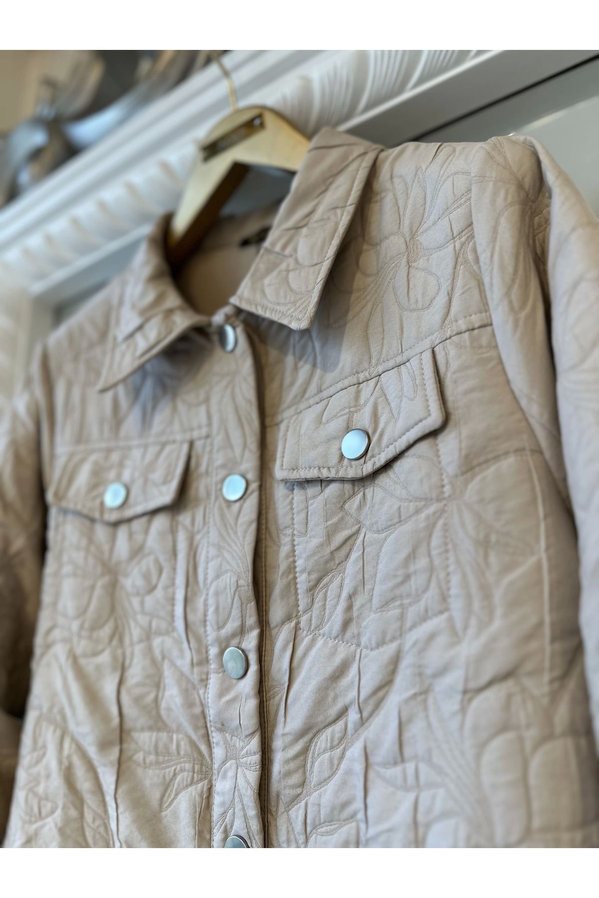 Invee-Invee 6827 Patterned Quilted Jacket - Cream 7