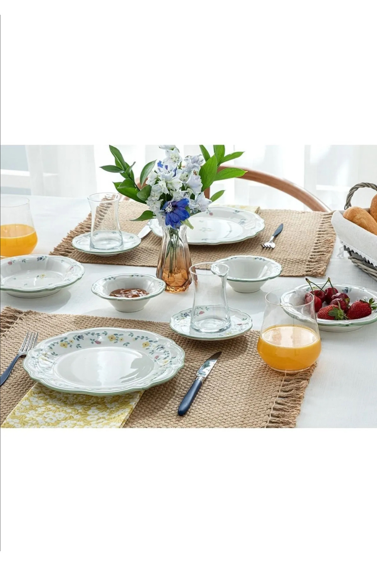 English Home V2 Porcelain 10 Piece Breakfast Set for 2 People Green-Yellow-Pink-Blue