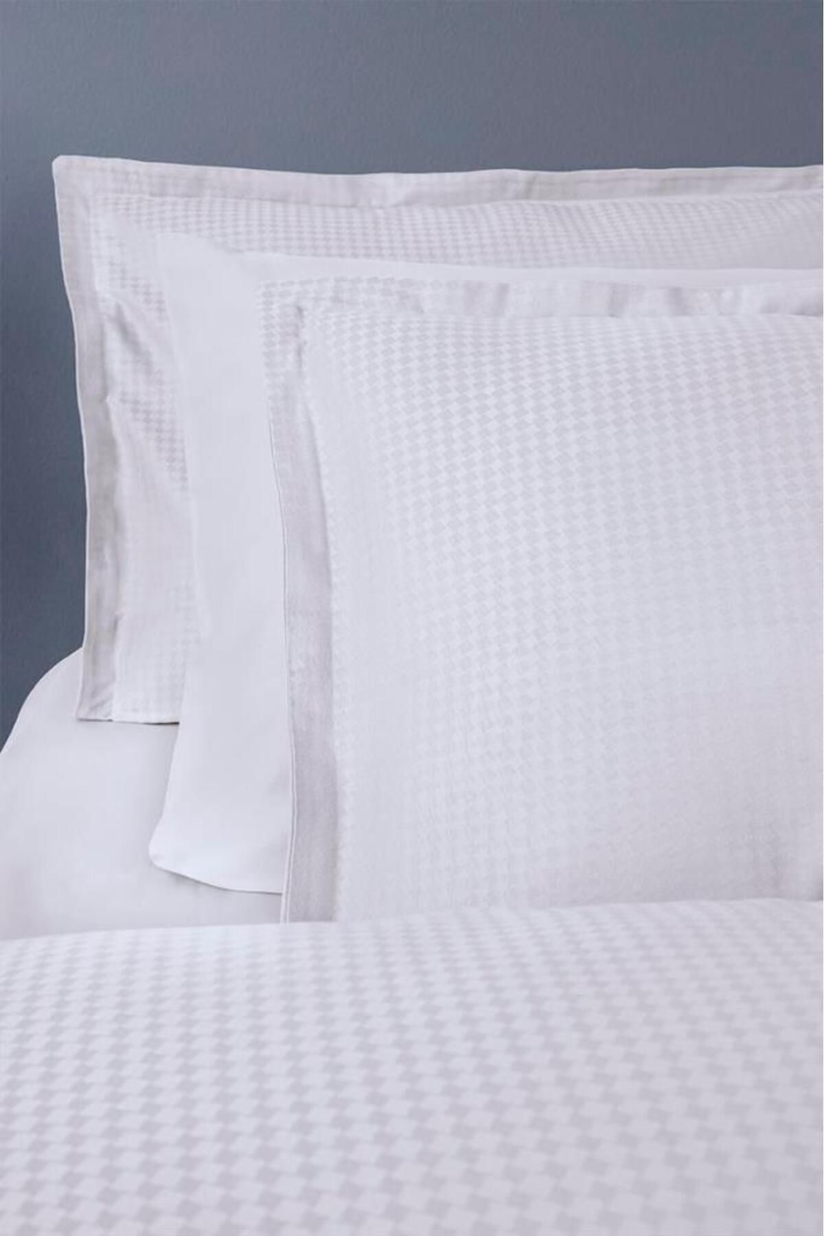 Altınbaşak-Set cuvertură dublă din satin jacquard Diamond Puce 3