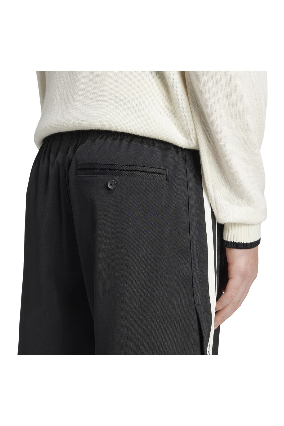شورت ورزشی مشکی مردانه 3 نوری حق بیمه adidas