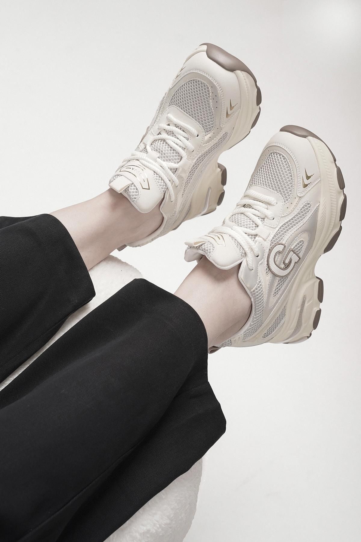 Guja-Jesicca Guja Imported Indispensable Beige Women's Sneakers 2
