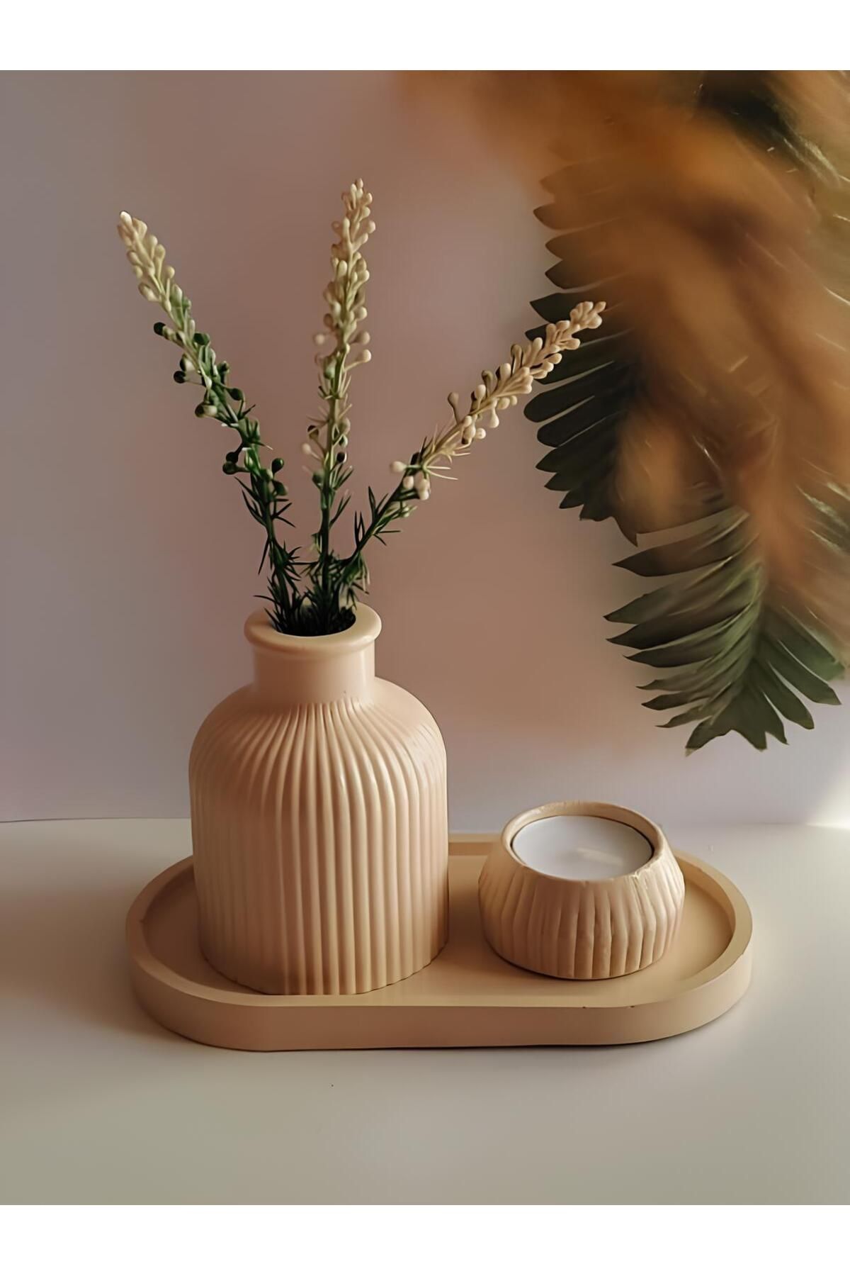 Vase Set Pampas Vase Candle Holder Decorative Plate Trinket Set 3 Pieces Dark Cream Color.