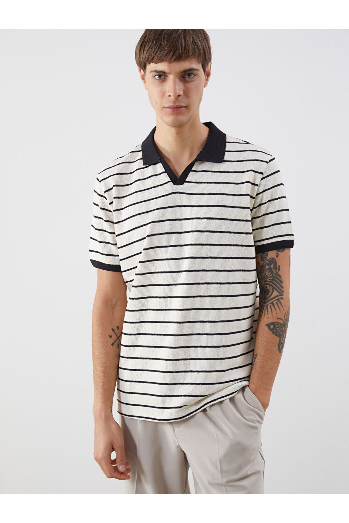 LC Waikiki Polo Yaka Çizgili Erkek Tişört