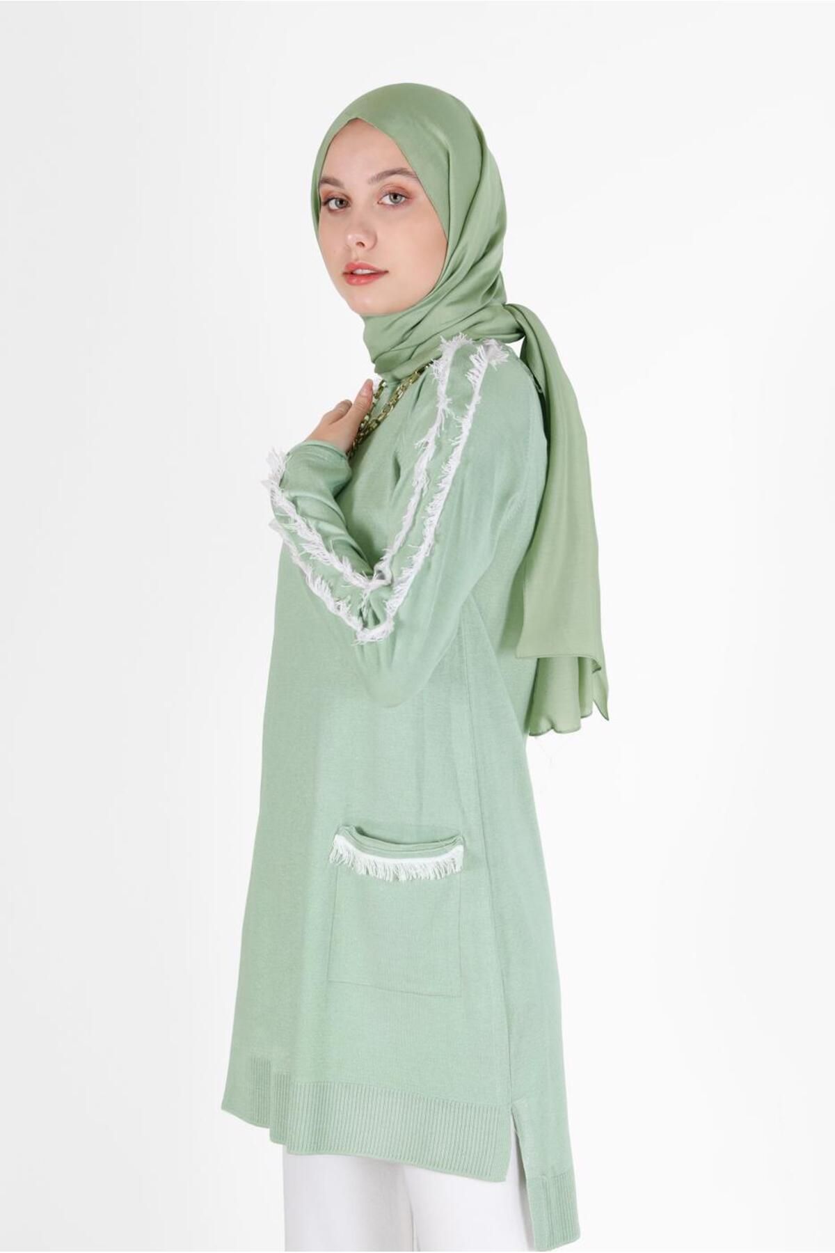 تونیک بافتنی منگوله دار جیبی 42030 Alvina