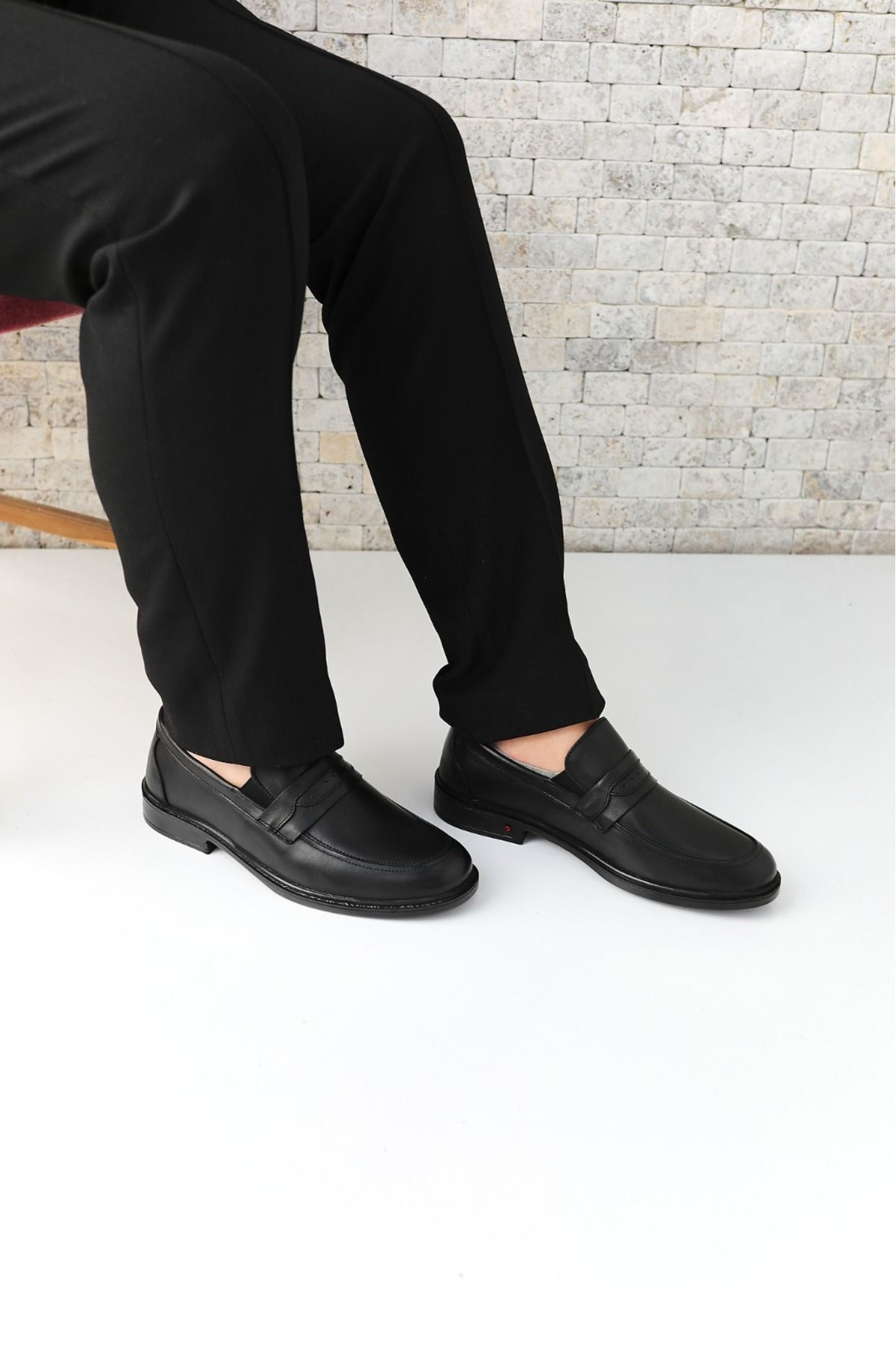 کفش های کلاسیک مردانه چرمی سیاه و سفید Greyybull Shoes