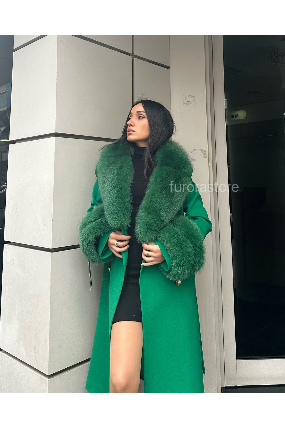 Furora Store Kaşmir Kadın Palto- Kürklü Kaşmir Ceket- Uzun kadın Kürklü Ceket görsel 4