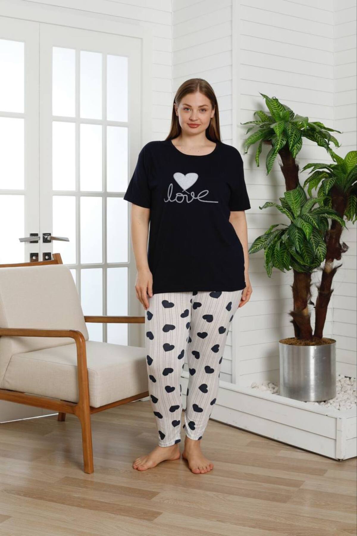shopshop-Women's Navy Blue Oversize Large Size Heart Patterned Short Sleeve Thin Summer Pajama Set 7