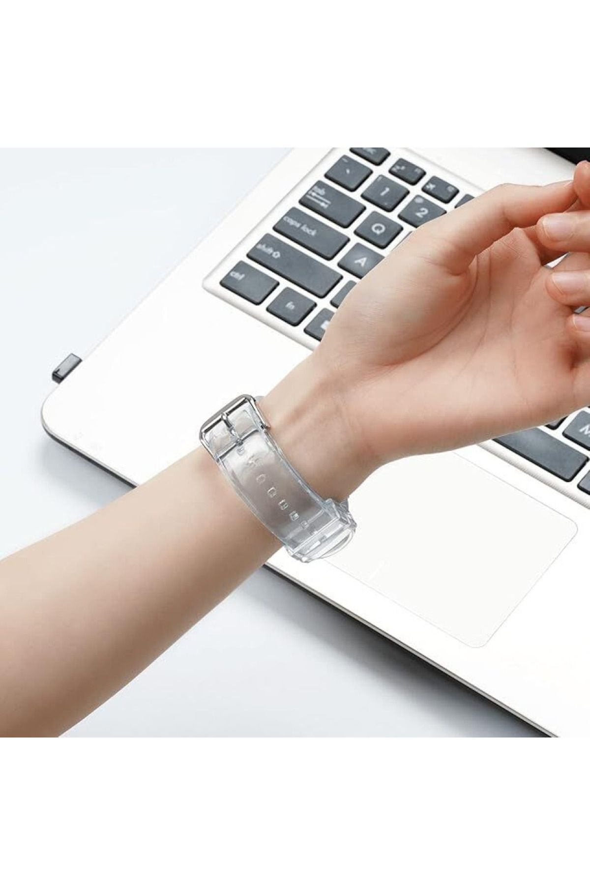 Generic-Clear Silicone Strap Band for Smart Watches (44mm, 45mm, 49mm) Soft Silicone Sports Strap for Wo 5